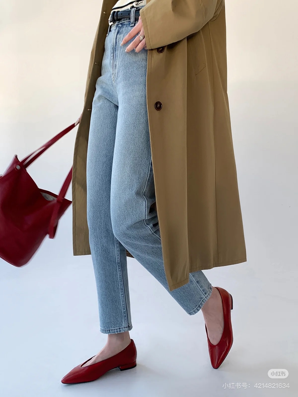 NO:237333,The red is really white, the V square head design is very elegant, the soft shoes feel very comfortable, daily commuting, shopping and dates, single shoes19860909红色真的太显白了, V方头设计很气质 软乎乎的鞋子 脚感很舒适的哦 日常通勤逛街约会,单鞋,Women's Shoes