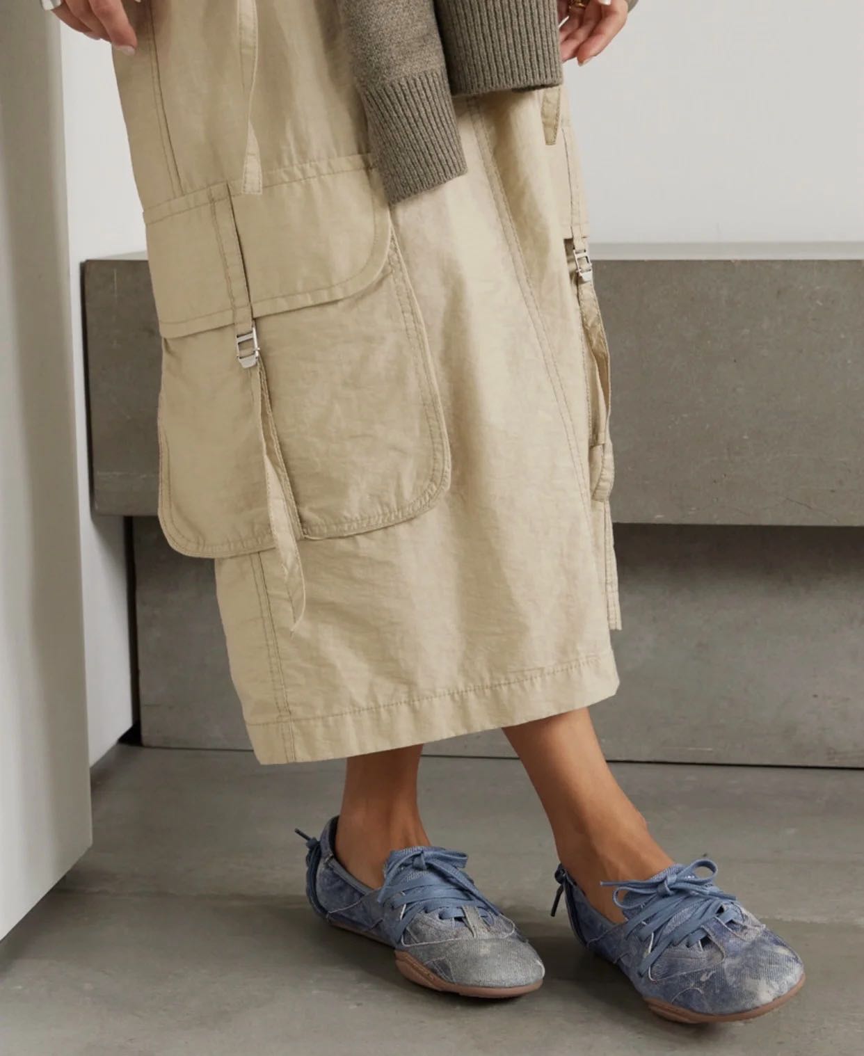 NO:237961,AcneStudios' new ballet shoes are sweet and street-like, with denim and burst leather fabrics bringing a new texture. Both personality and fashion!  Updated traditional ballet shoes!  , ballet shoes, acne studios, dior19860909AcneStudios新款芭蕾舞鞋又甜又街头,牛仔布和爆裂皮革的面料带来全新质感.个性与时尚兼具！更新传统的芭蕾舞鞋子！,芭蕾舞鞋,acne studios,dior,Women's Shoes