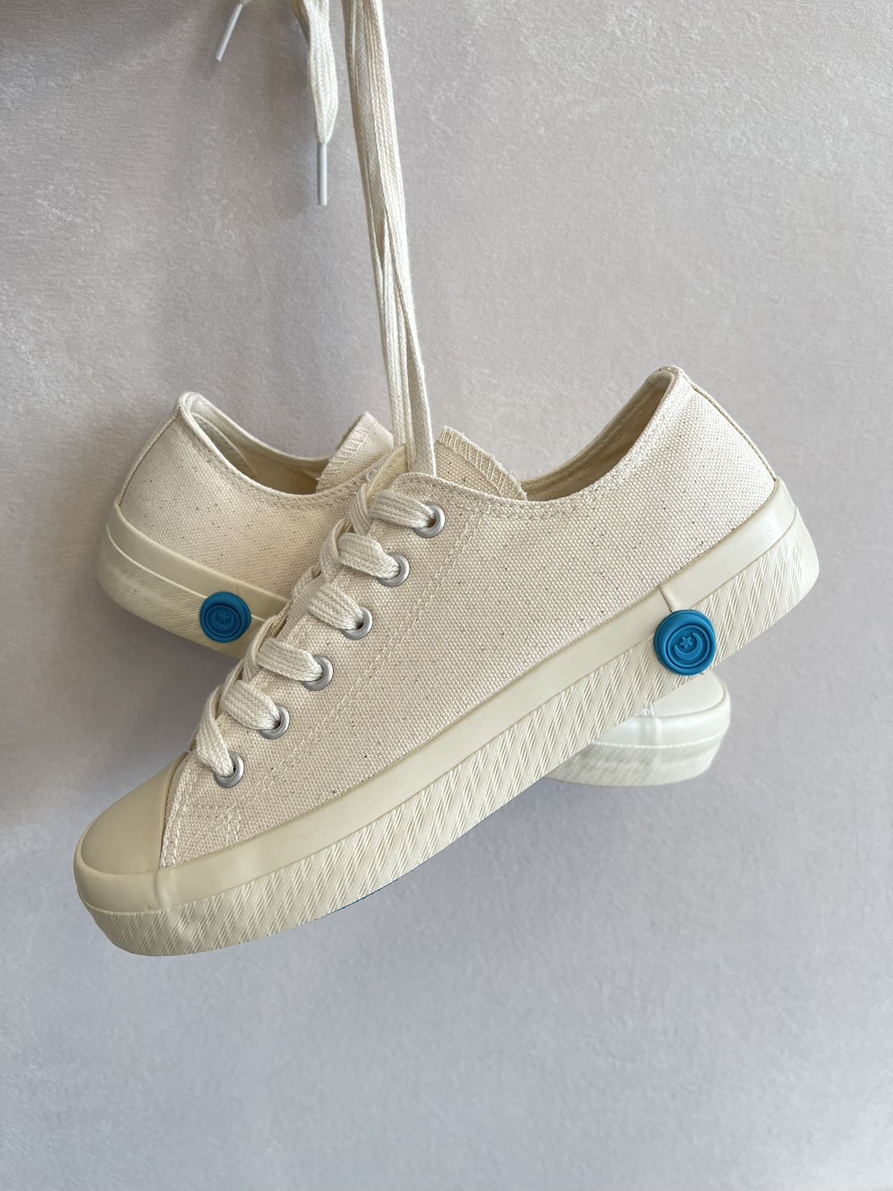 _du09s4gGiOK5H53-CIZzUTwiwYXwNvDkVGpyArw