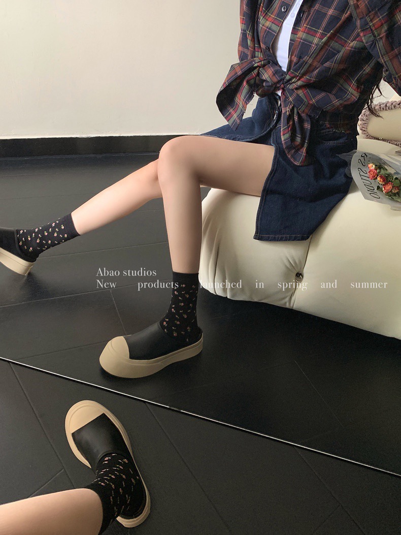 NO:226582,The toe of the big head looks cute and cute, super modified leg shape, retro classic and versatile. The feet feel comfortable, not as thick as it looks when worn on the feet. It is the kind that becomes softer and softer, and it does not lose its sense of fashion on the basis of heightening. Mary Jane19860909大头的鞋头看起来蠢蠢萌萌的,超级修饰腿型,复古经典而百搭.脚感舒适,穿在脚上没有看起来的那么厚重,属于那种越穿越软的,在增高的基础上不失时尚感.,玛丽珍,mary jane,Women's Shoes