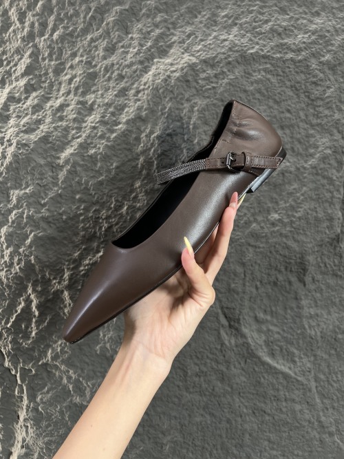 Elegant Pointed Toe Brown Leather Mary Jane Flats with Buckle Strap