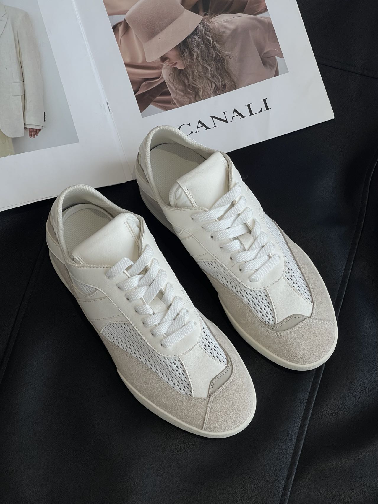 _dcT9sSkOPnbpzuigPXaty7OE-Sc6fZFhZa7azfA