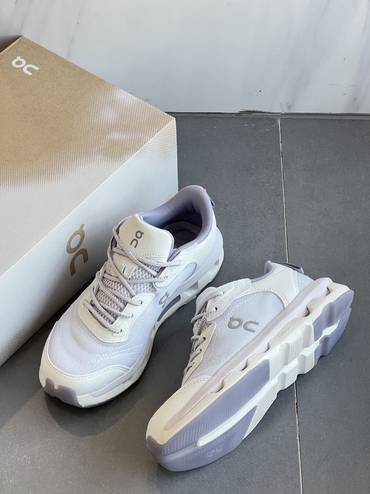 德尔沃 Delvaux 高定典藏名品高定成衣时装外套连衣裙衬衫T恤 #9F76CC65 2