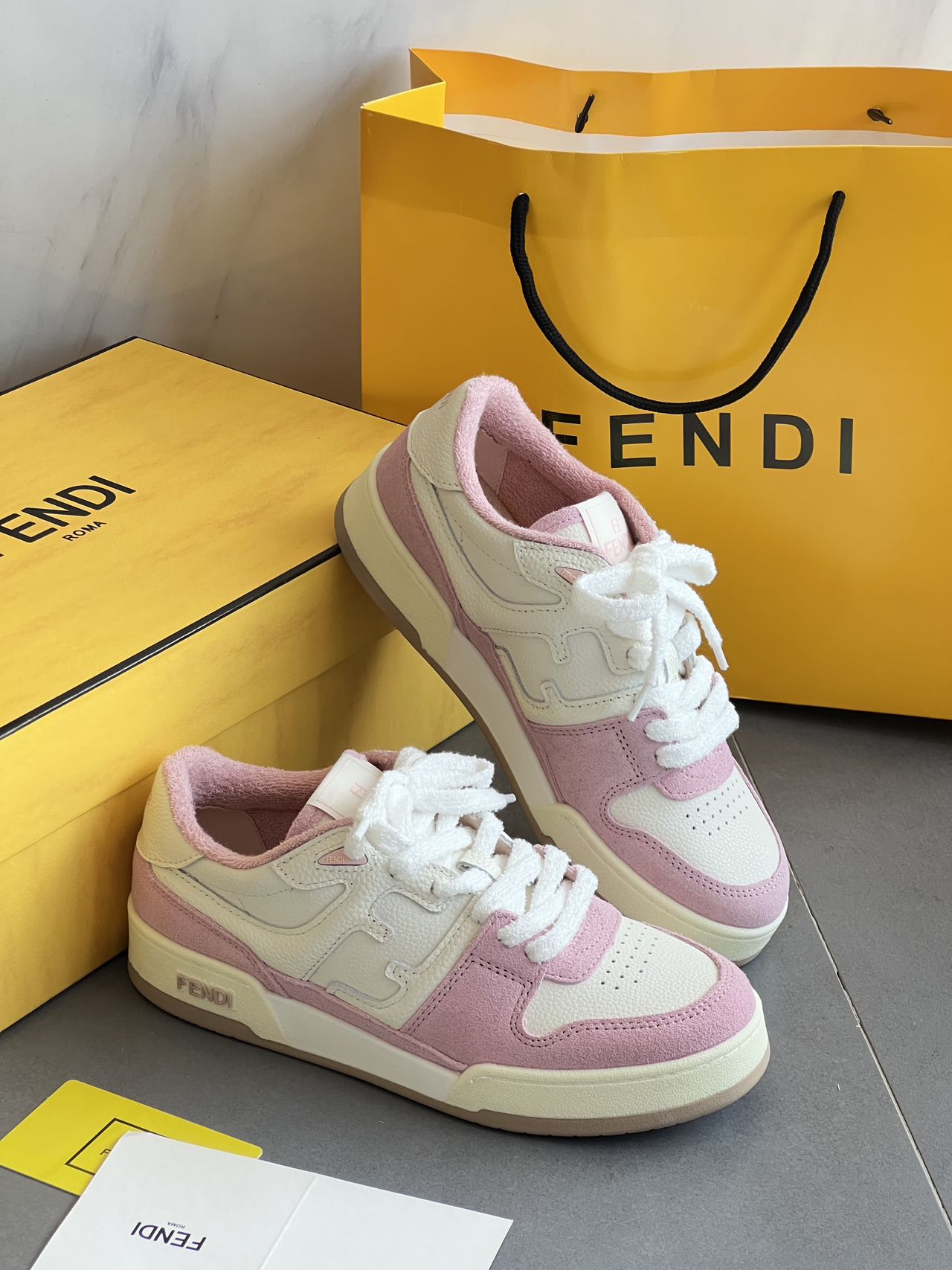 _duC9s7-BB9mK_jYGaT0Bihu0pW4nREFrR4Gqa2w