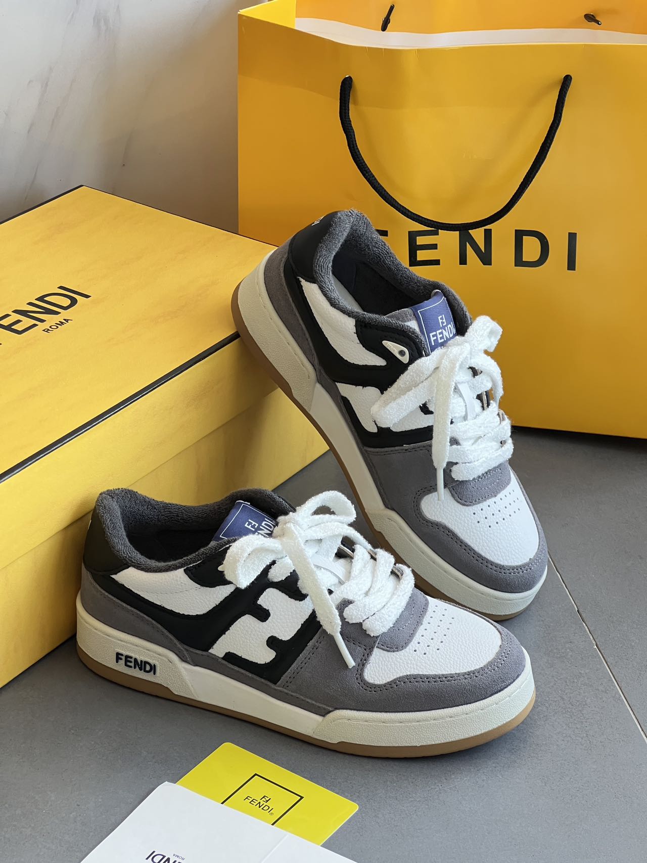 _dgF9sbRmO1deKUbmlErBWm-5tUs45AJY3zRrezw