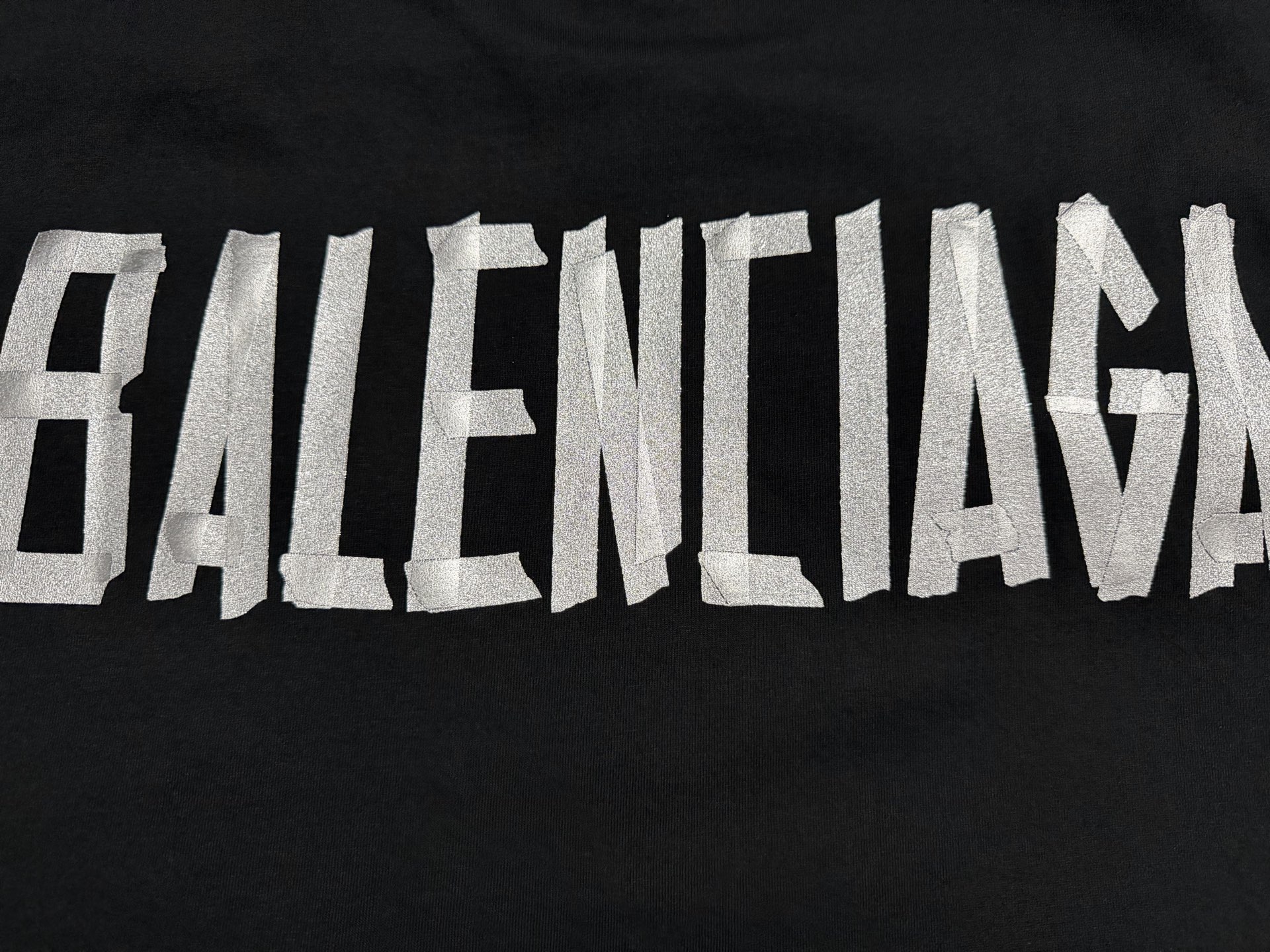 발렌시아가 26FW 남성 반팔 154892 Balenciaga T Shirt 상세 이미지 7
