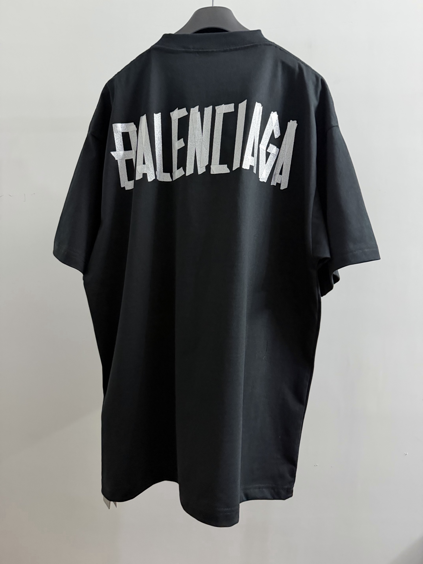 발렌시아가 26FW 남성 반팔 154892 Balenciaga T Shirt 상세 이미지 6