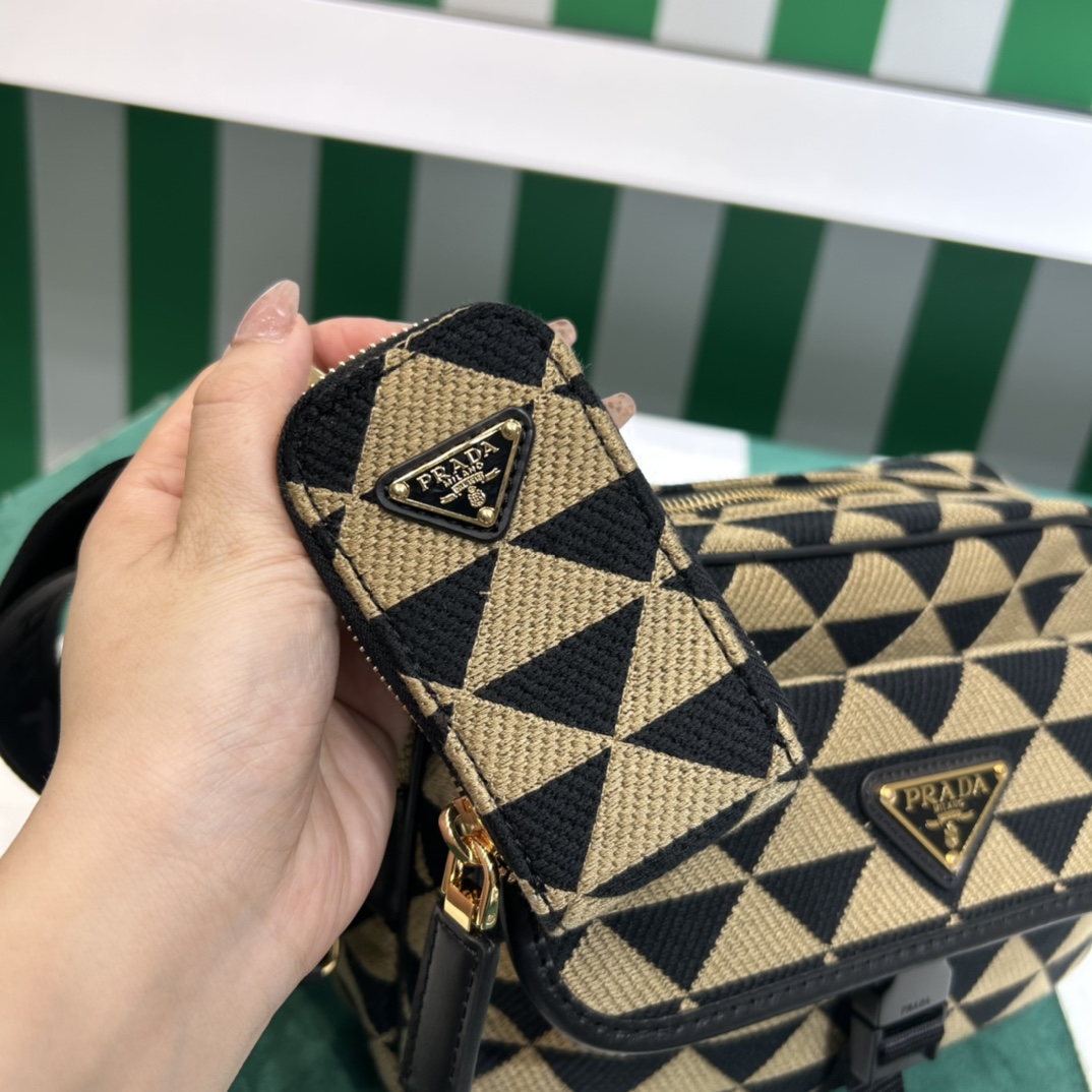 프라다 2VH133 가방 Prada Bag 썸네일 이미지