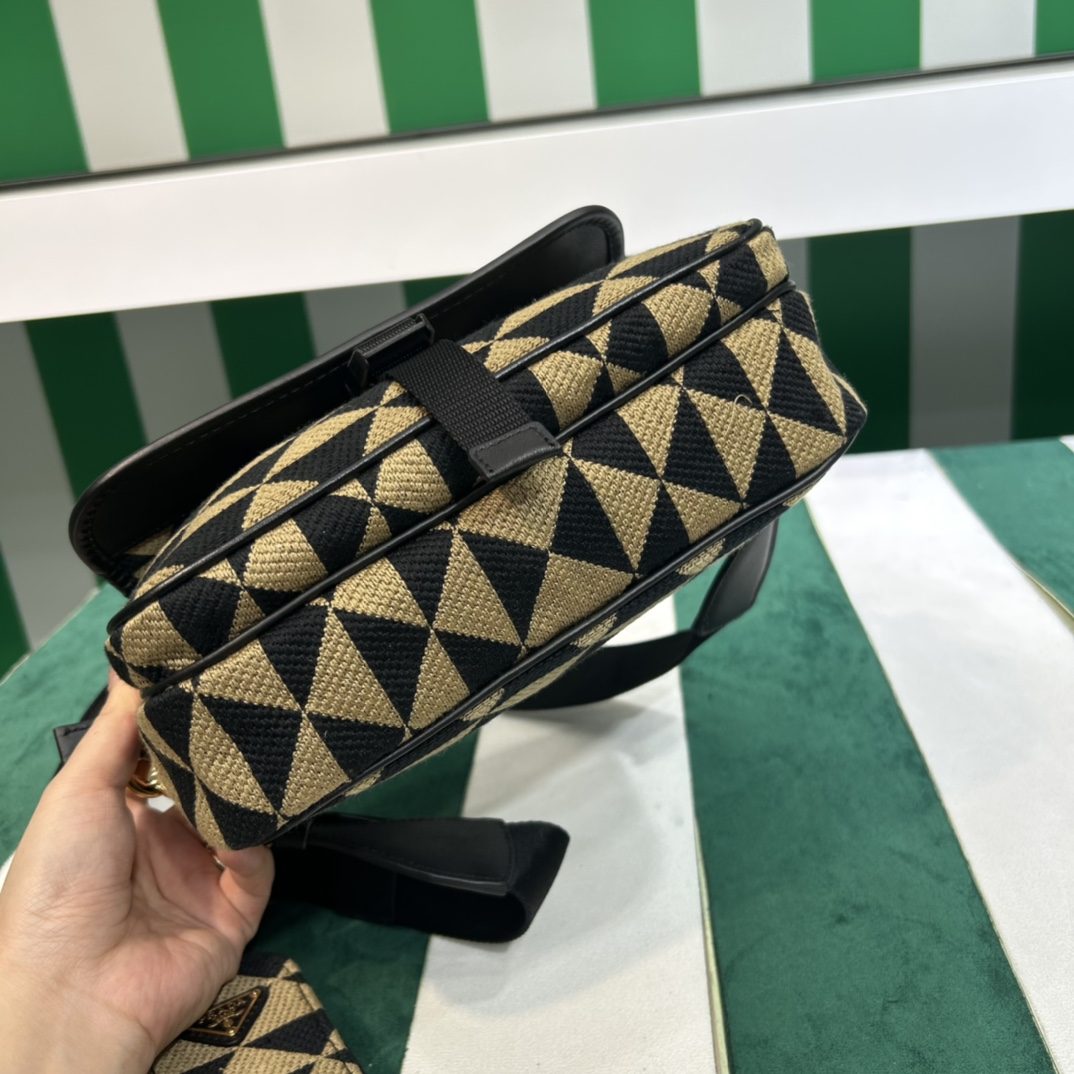 프라다 2VH133 가방 Prada Bag 썸네일 이미지