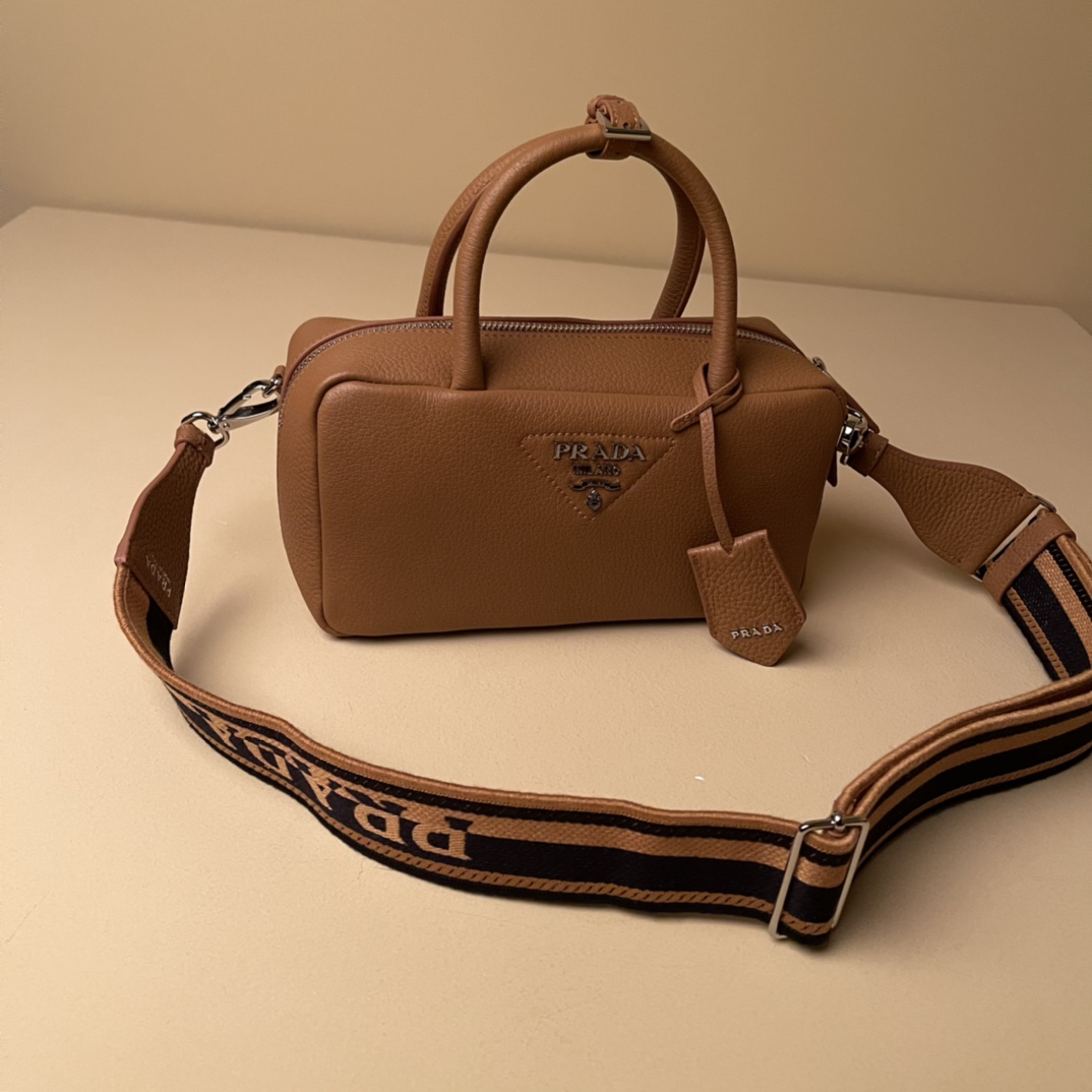프라다 1BB102 가방 Prada Bag 썸네일 이미지