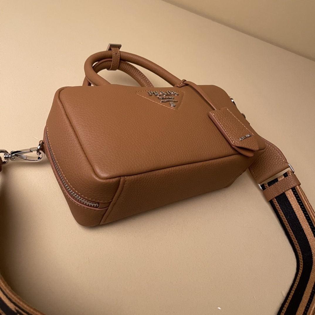 프라다 1BB102 가방 Prada Bag 썸네일 이미지