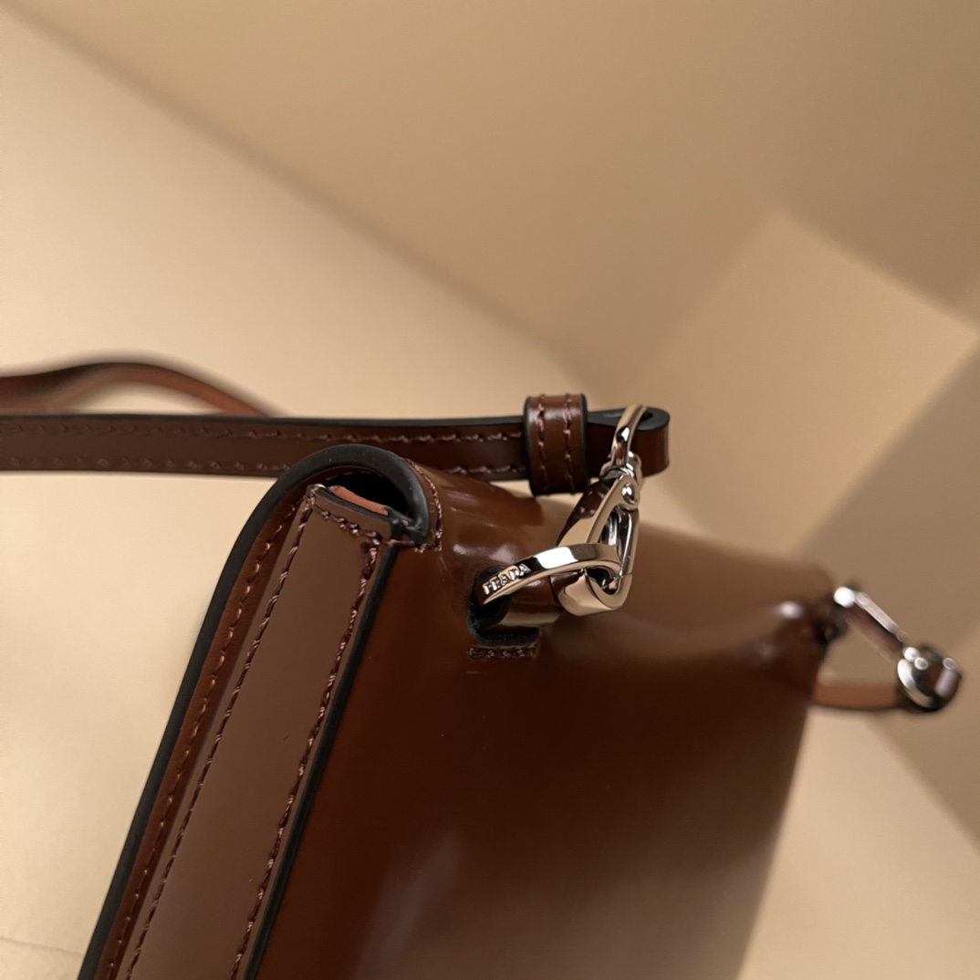 프라다 2VD061 가방 Prada Bag 썸네일 이미지