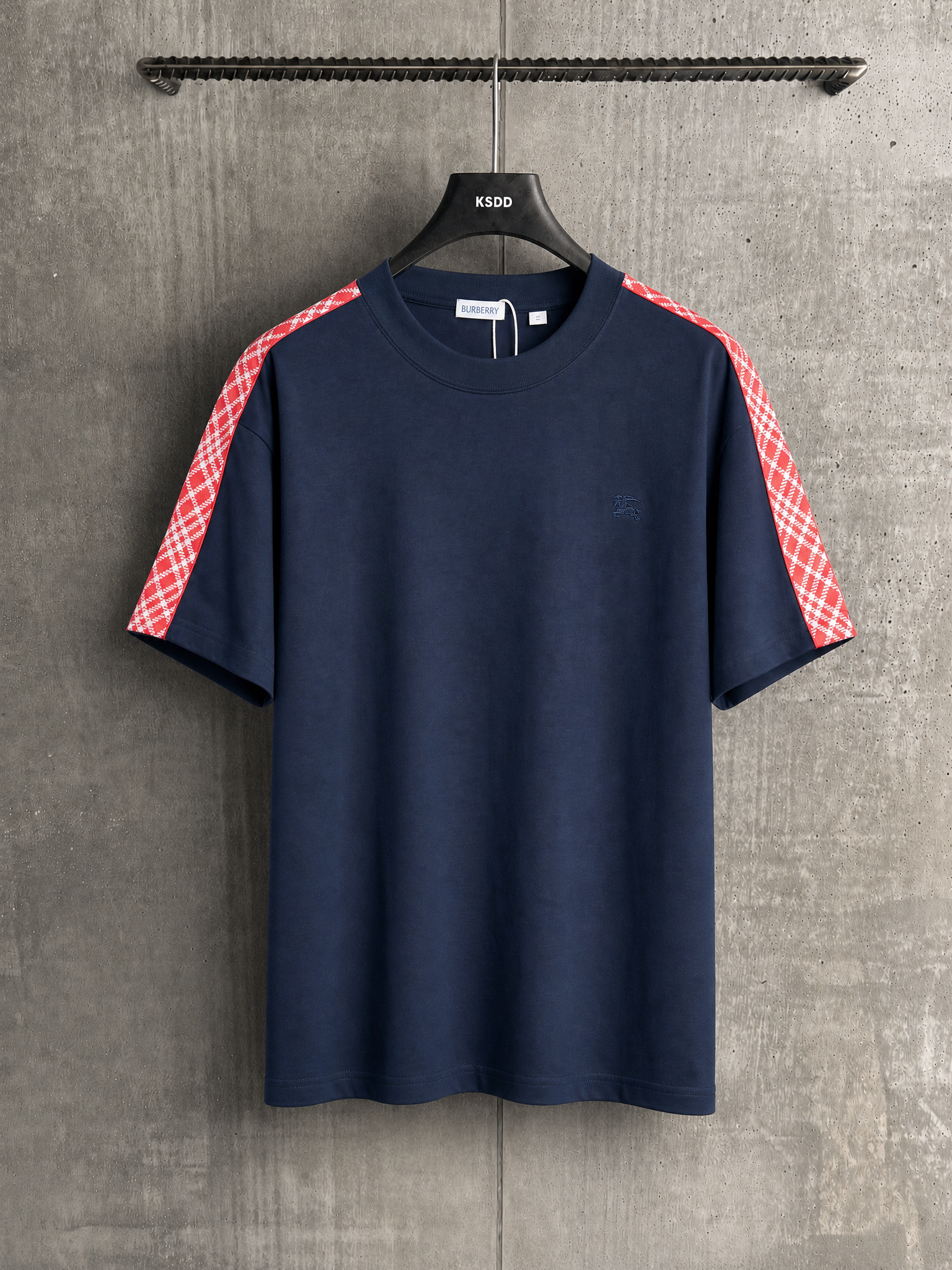 Burberry BBR 巴家 26SS早春新款 织带战马短袖