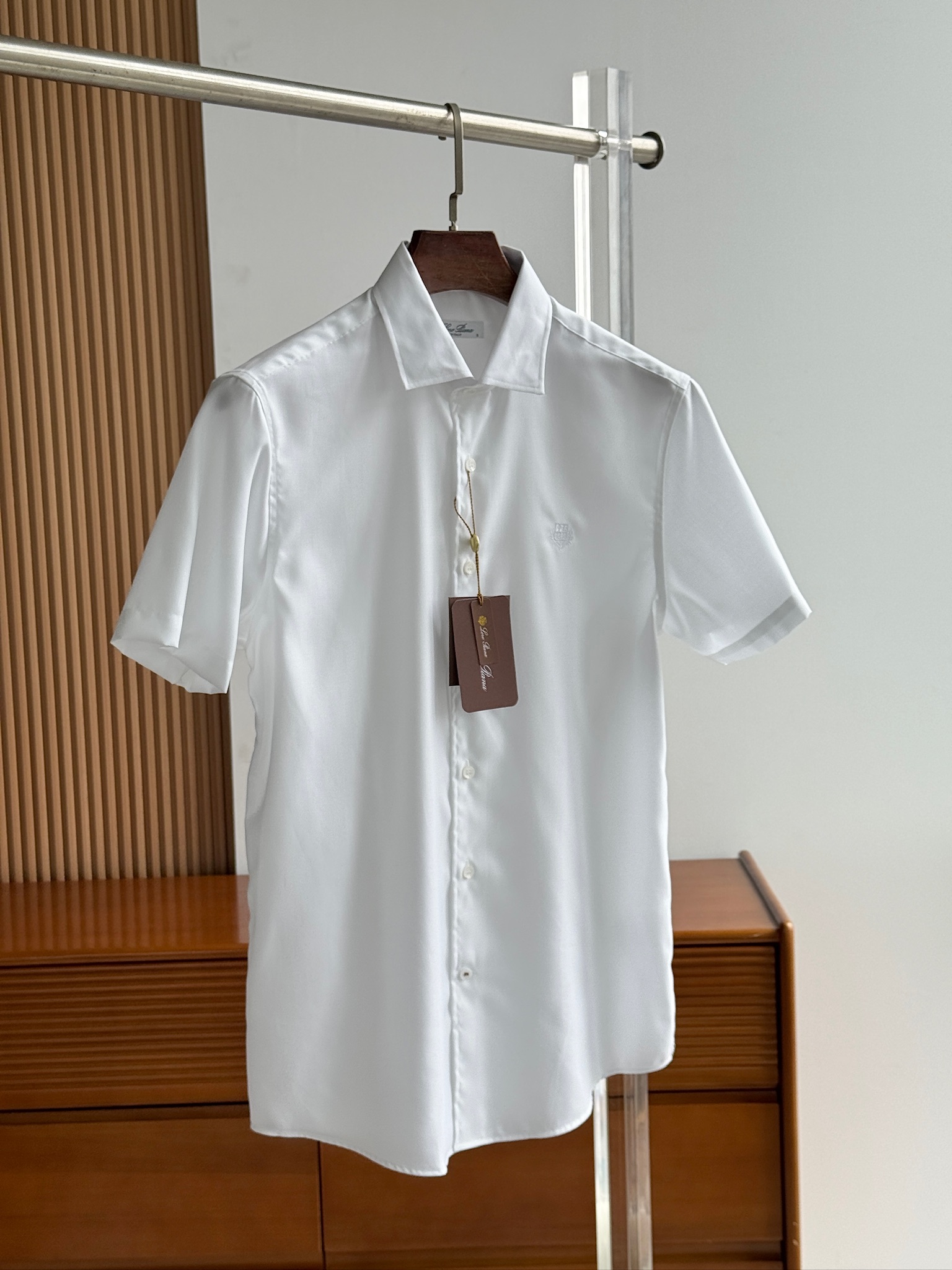 Loro Piana经典学院风，设计私定面料男士短袖衬衫，洋行渠道货，纯正血统品质，春夏新品，口碑化经典