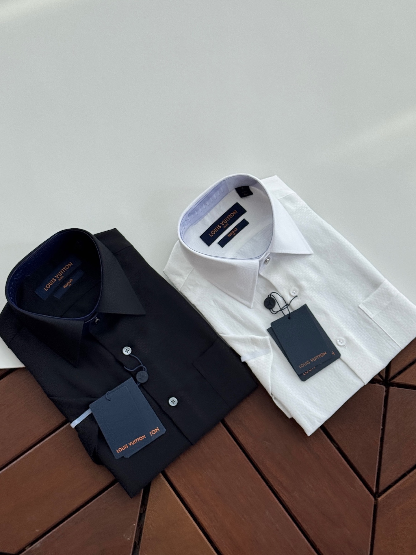 NO:460393,Donkey brand, jacquard craft silk cotton blend summer light and stylish, SMLXLXXL,,louis vuitton,alexander wang19860909驴牌,提花工艺丝棉混纺夏日轻薄有型,SMLXLXXL,,louis vuitton,alexander wang,Men's clothing