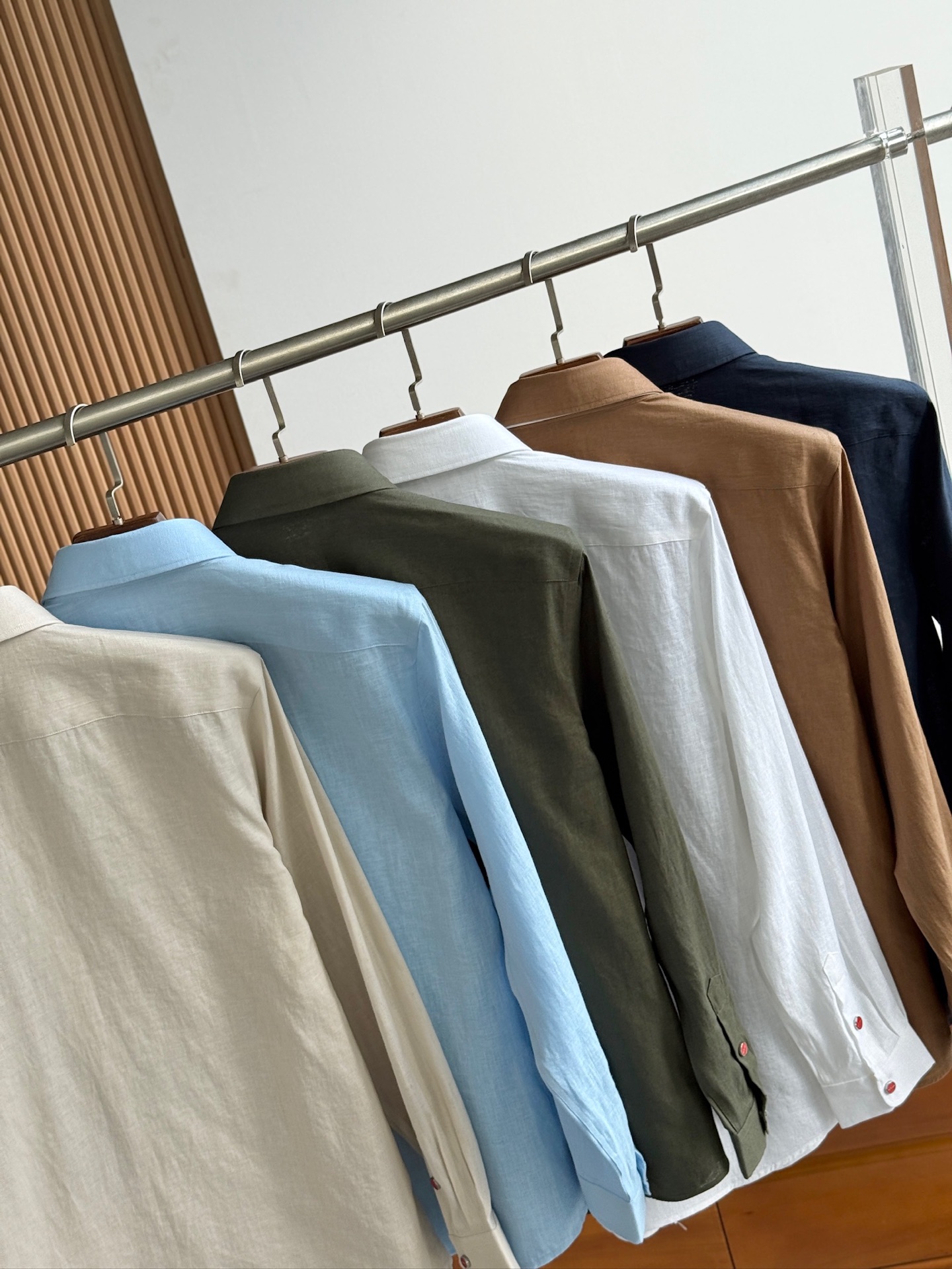 巅峰制造，最好卖的六色最全亚麻！！！Kiton亚麻刺绣Logo红点衬衫｜慵懒骨子里的高级感轻盈的呼吸感，