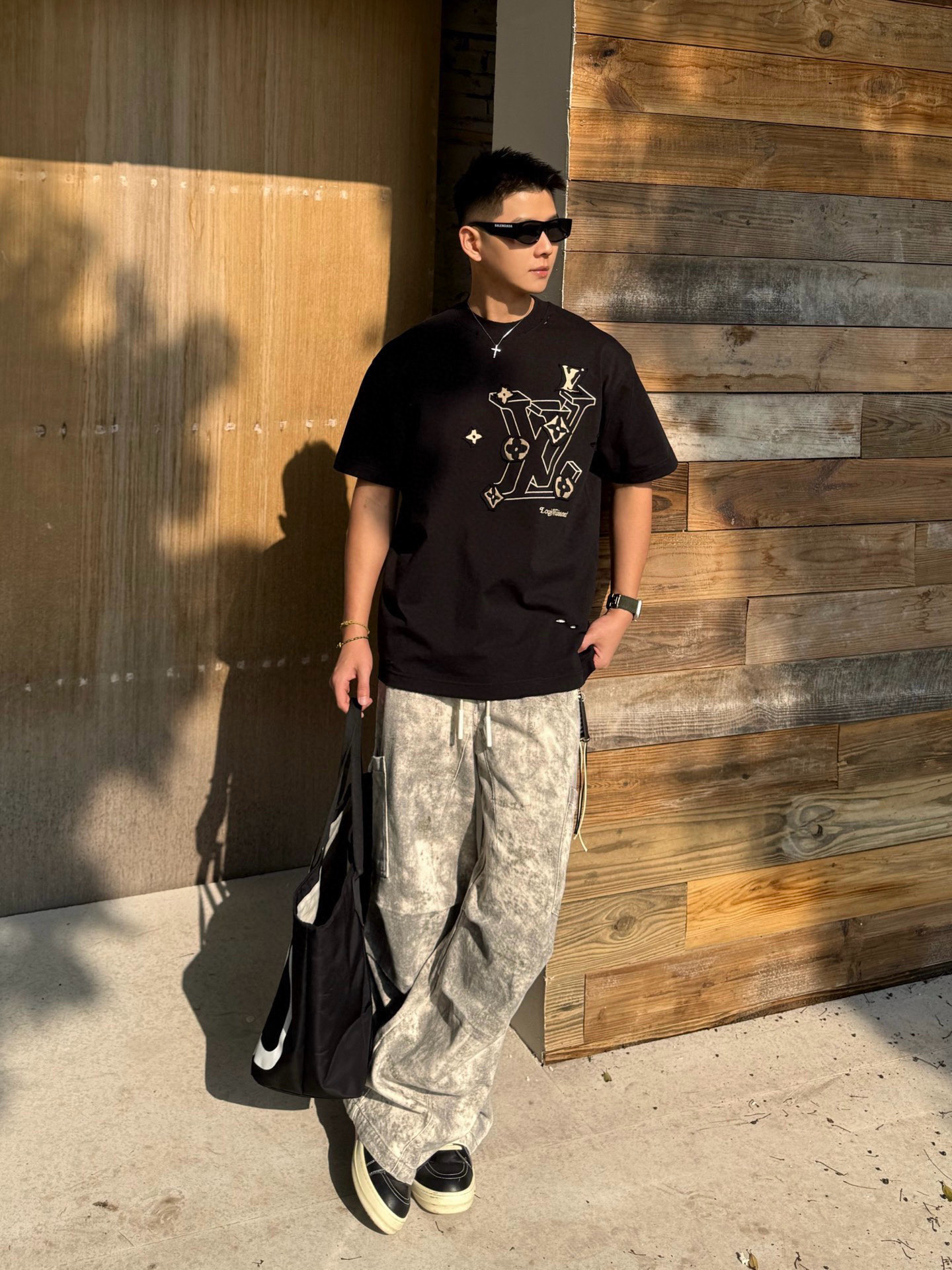 Louis Vuitton 2025SS Applique Embroidered Couple Short Sleeve T-Shirt