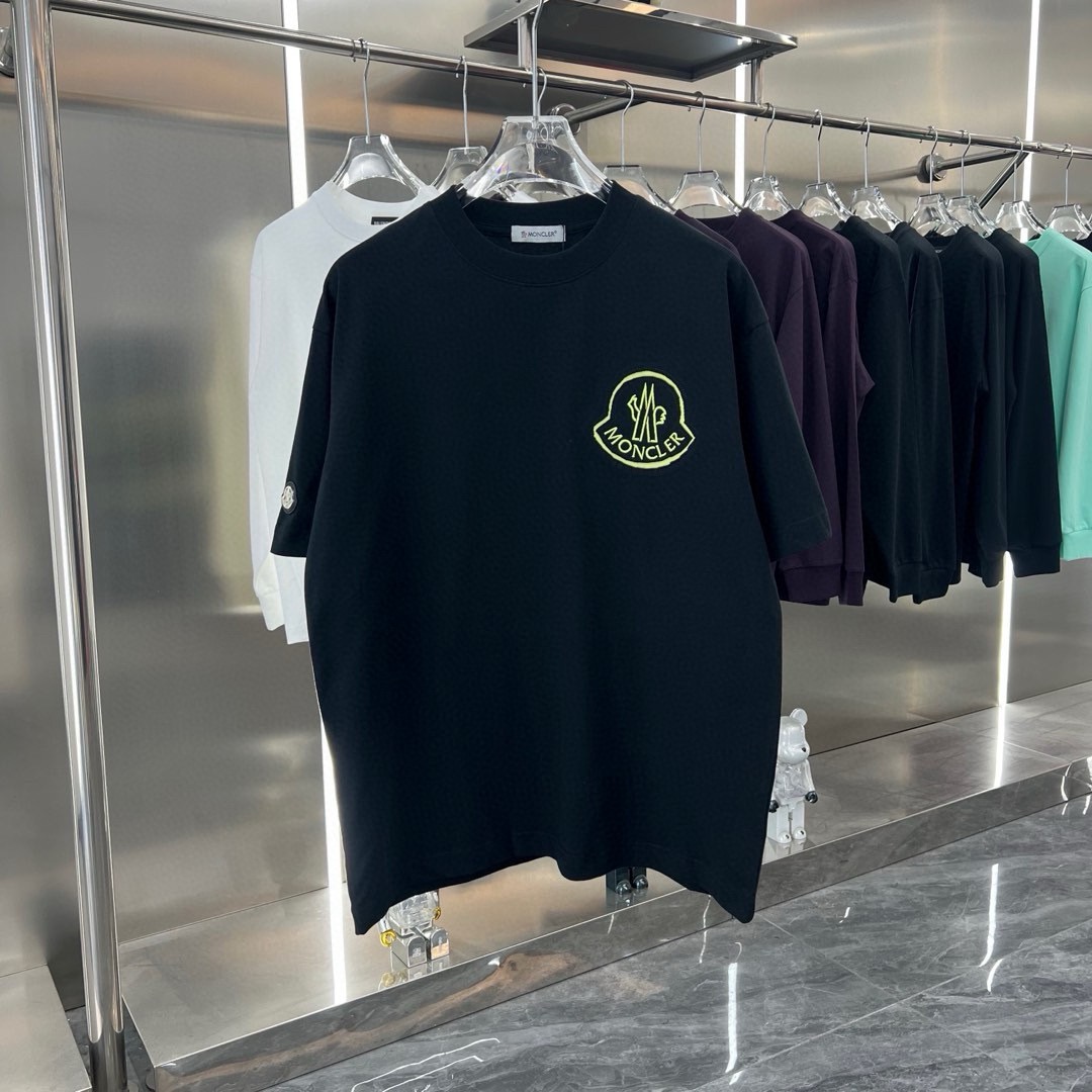 Moncler T-Shirt 02715