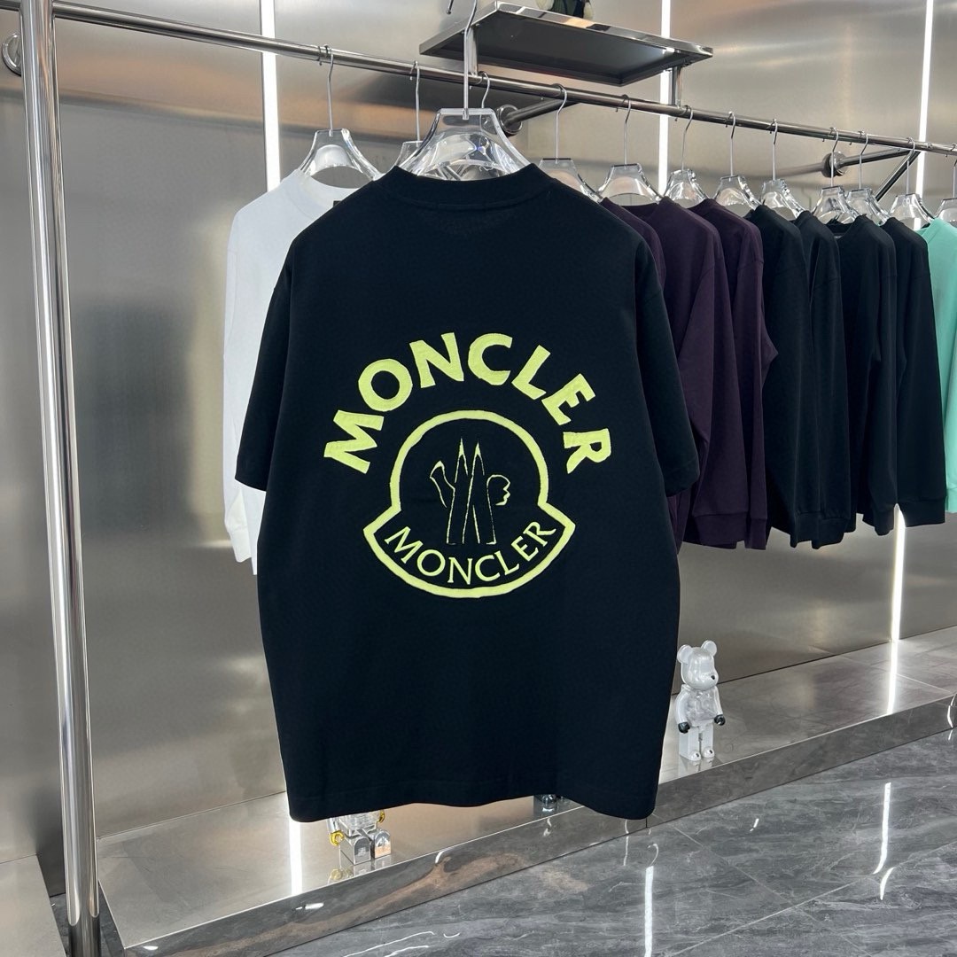 Alternative view of Moncler T-Shirt 02715