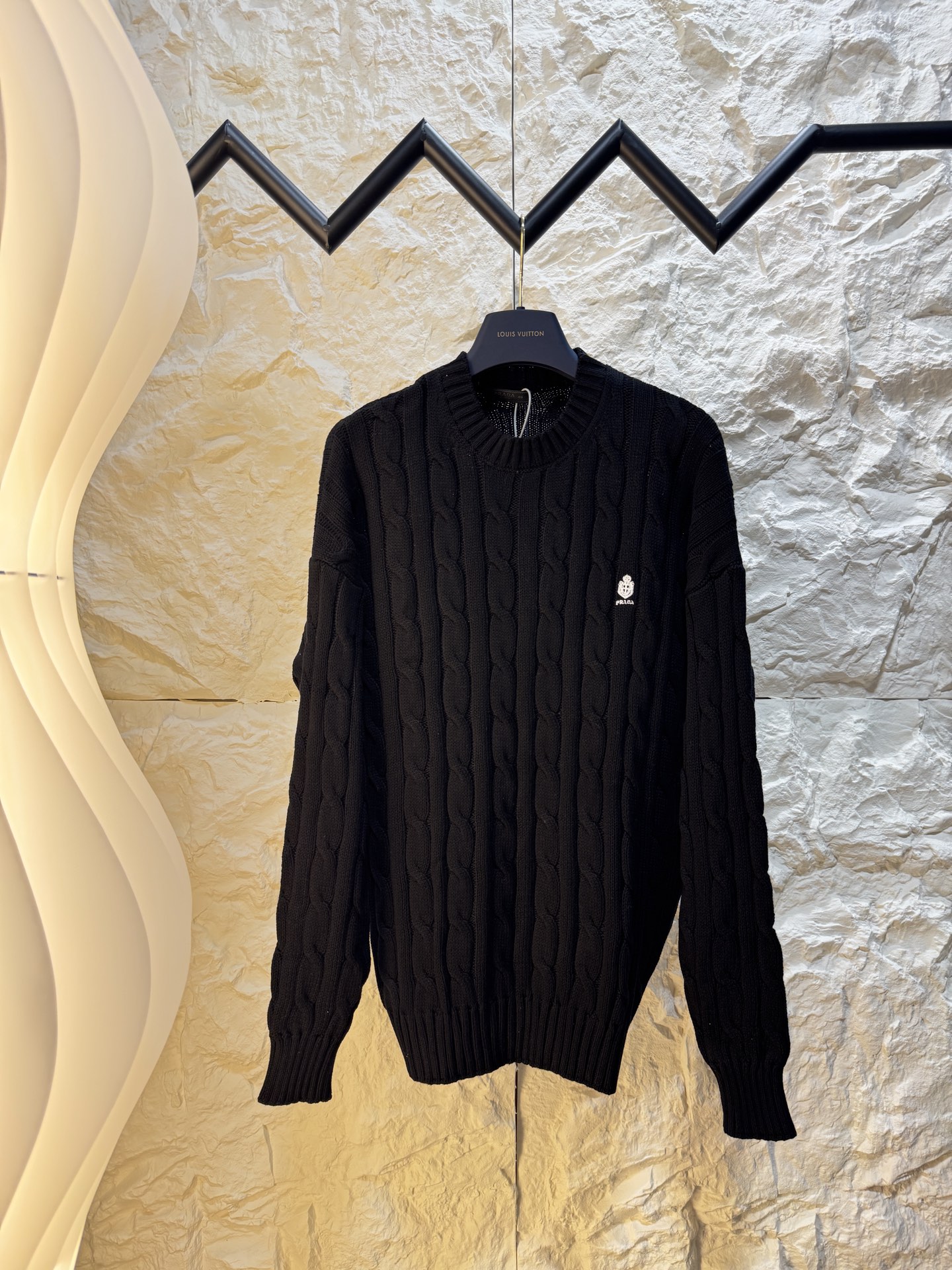 PRADA 26SS Logo ● 15700 ●40 ● ( )5 ● ● ● 1 ● ● 46 48 50 52 ● Maglione