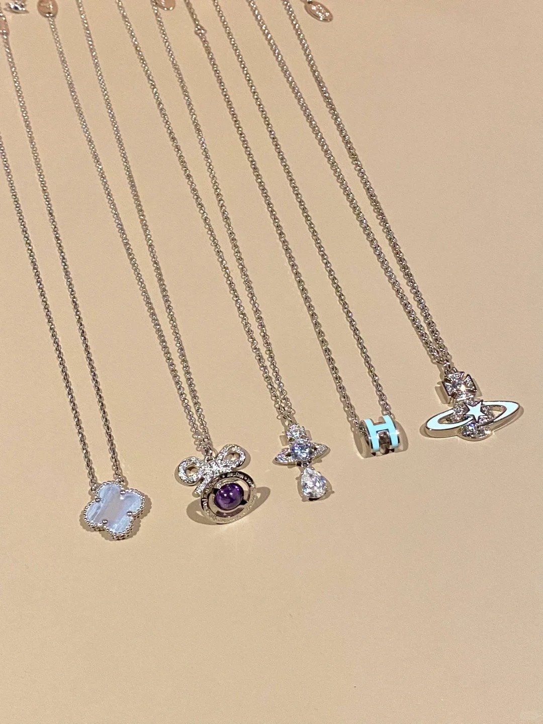 Van Cleef & Arpels 蓝色跟夏天真的很配 VCA西太后爱马仕项链