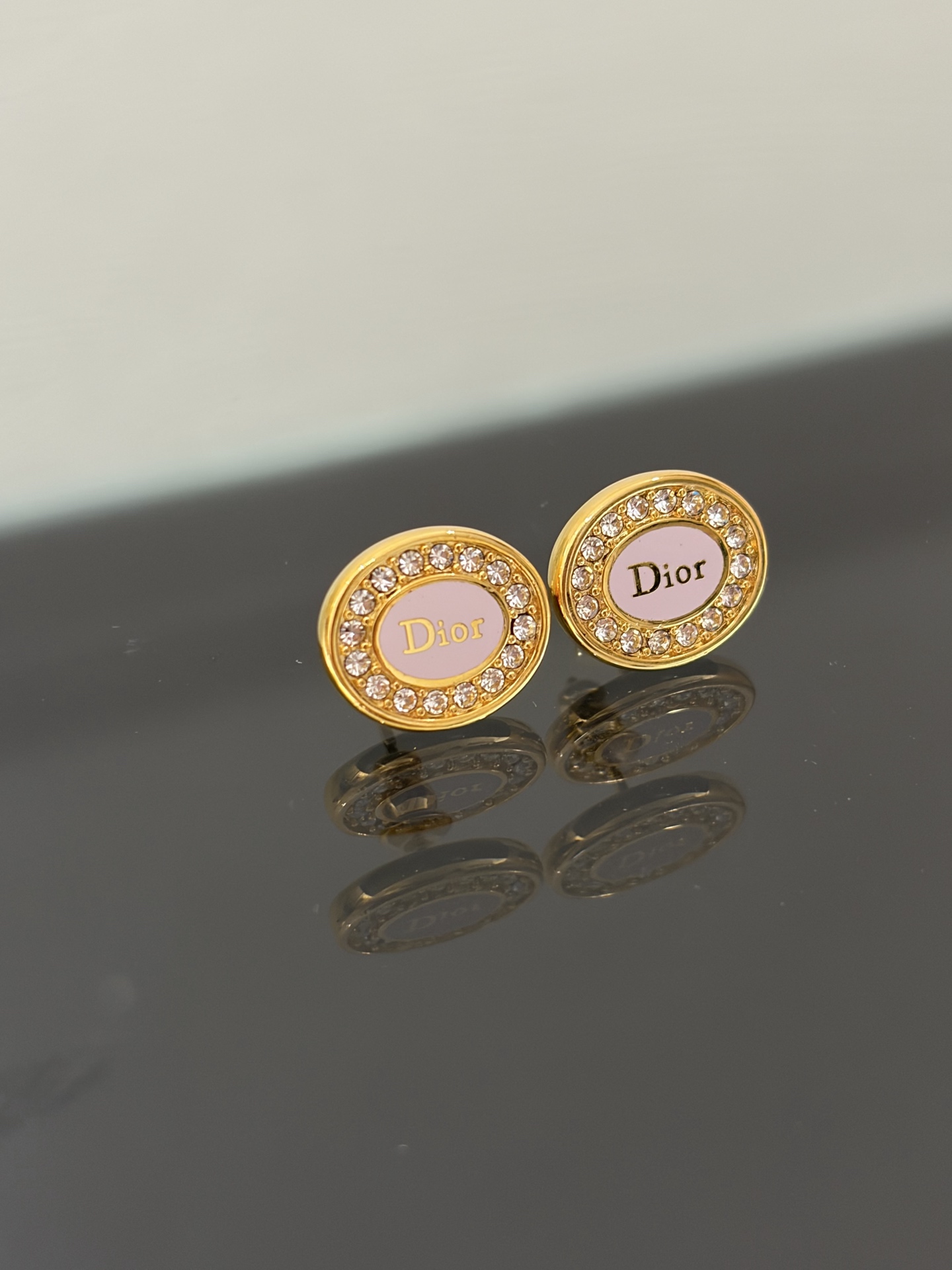 디올 26SS 귀걸이 133541 Dior Earrings 썸네일 이미지