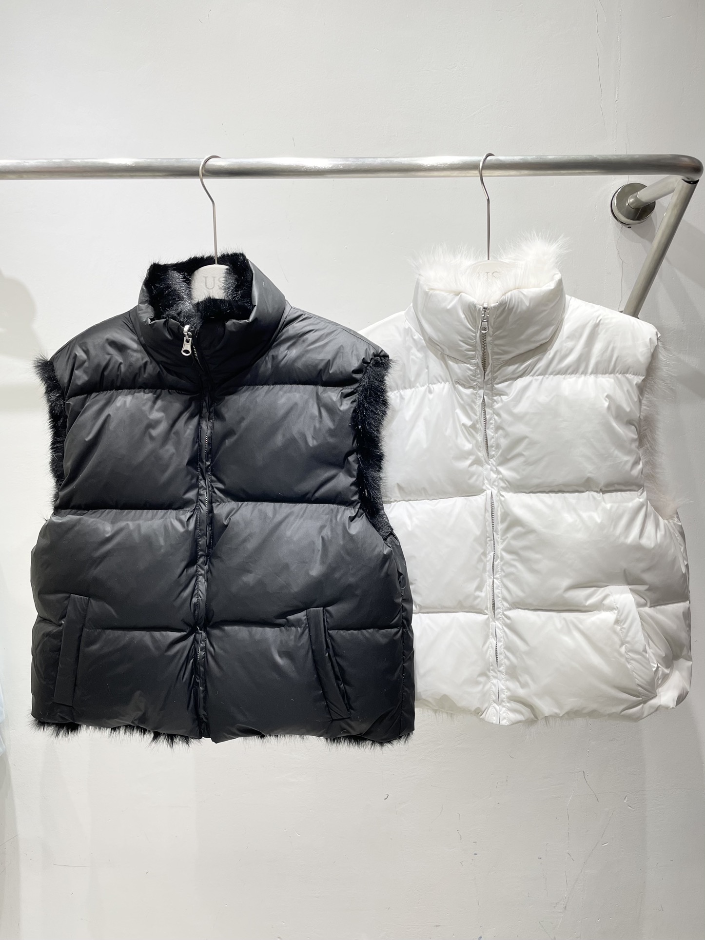 High-End Female Outfits with Dustproof Bags and Two-Faced Horse Armor