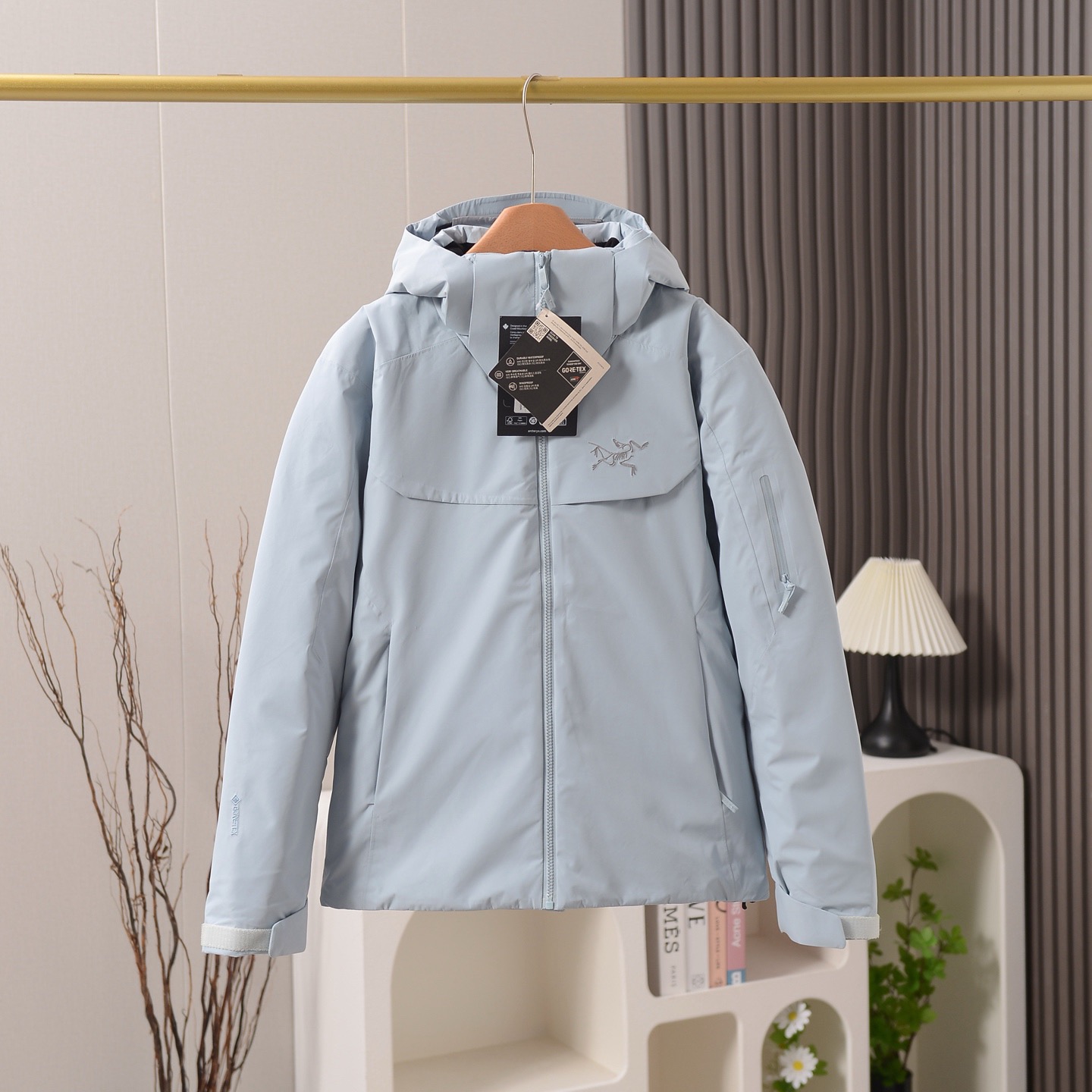 _dyL9suAMOKRo4QVX99Fioli4Cag_aHCeiAP9WkQ