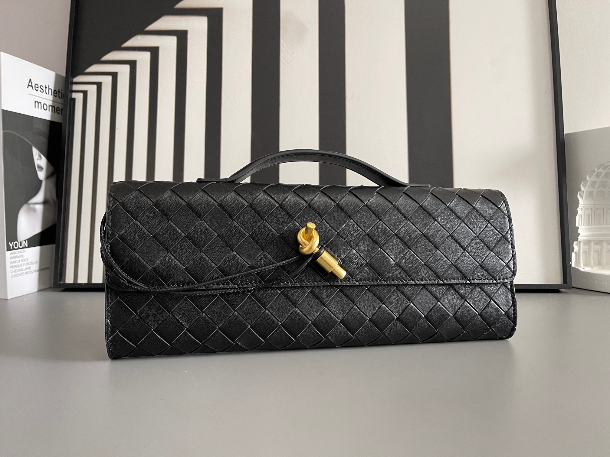 Bottega Veneta #Bv Clutch 长款手拿包 741511 配有提手