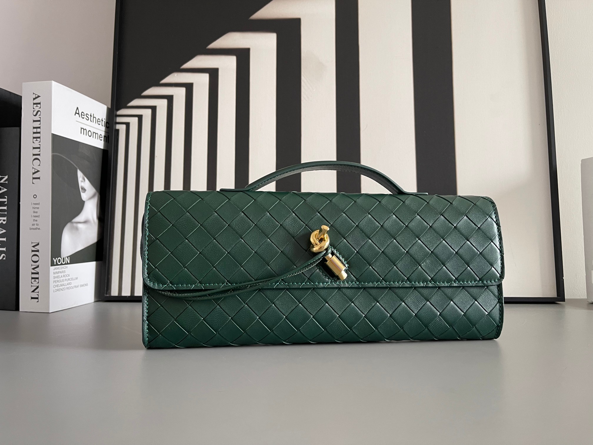 Bottega Veneta #Bv Clutch 长款手拿包 741511 配有提手