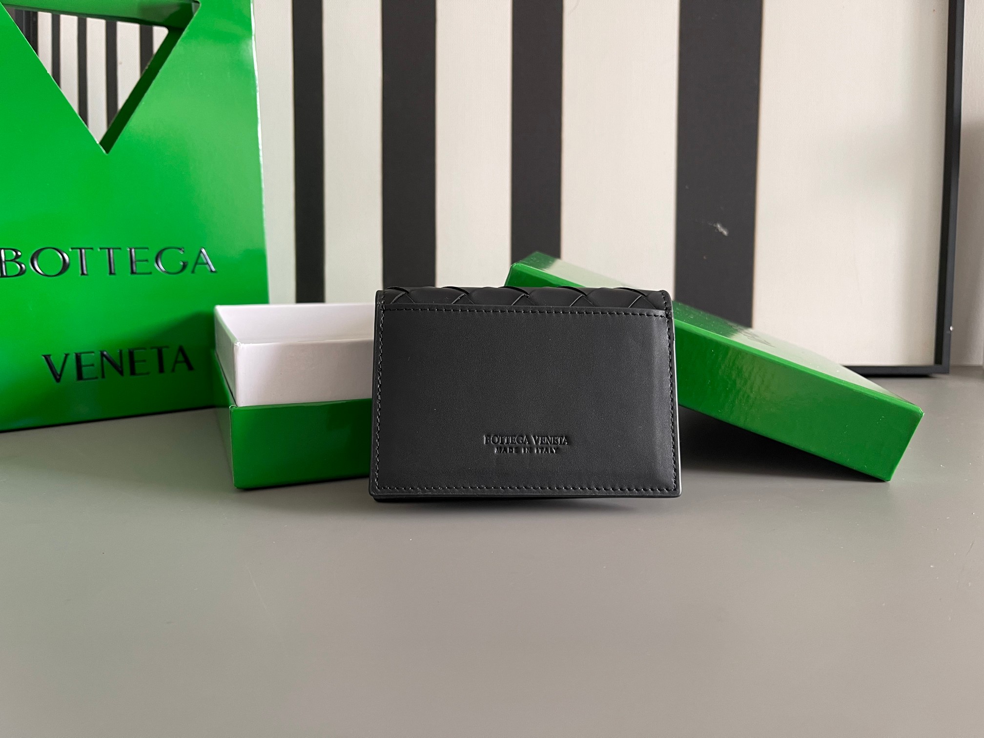 Bottega Veneta #新款名片夹 605720 简单中的高级感肯定是BV编织包包啦