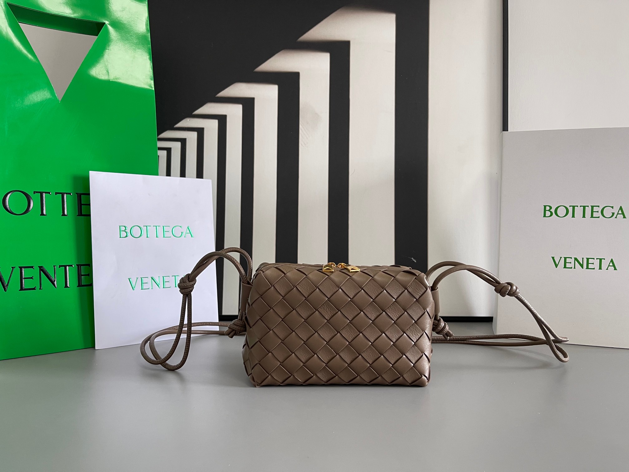 Bottega Veneta Intrecciato Mini Round Square Bag Lambskin Drawstring