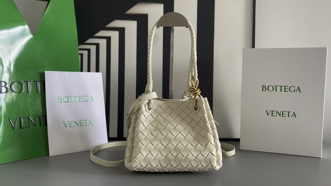 Bottega Veneta sea salt white