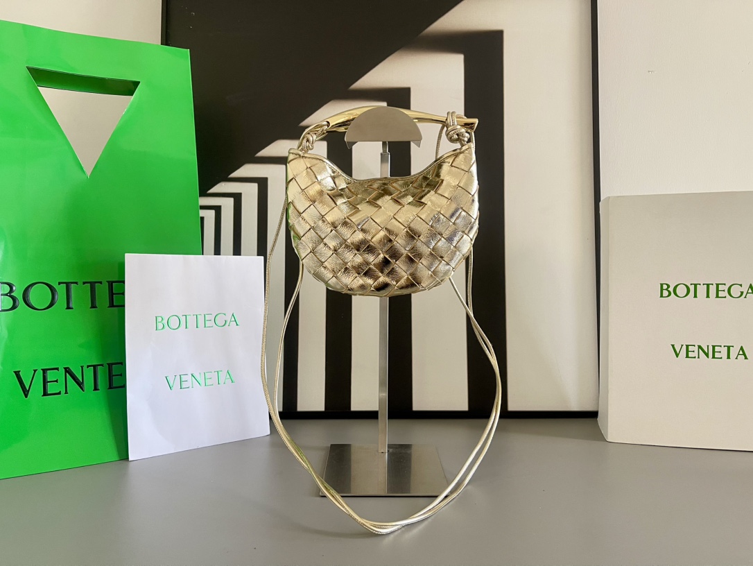 Bottega Veneta Intrecciato Metal Handle Crossbody Bag