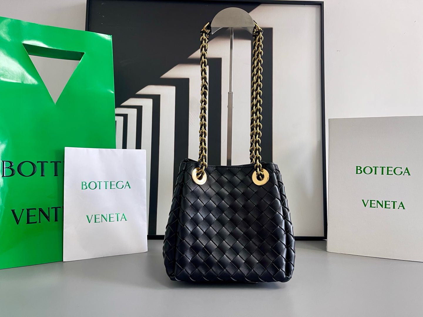 Bottega Veneta сумка из овечьей кожи с цепочкой и парашютной фурнитурой