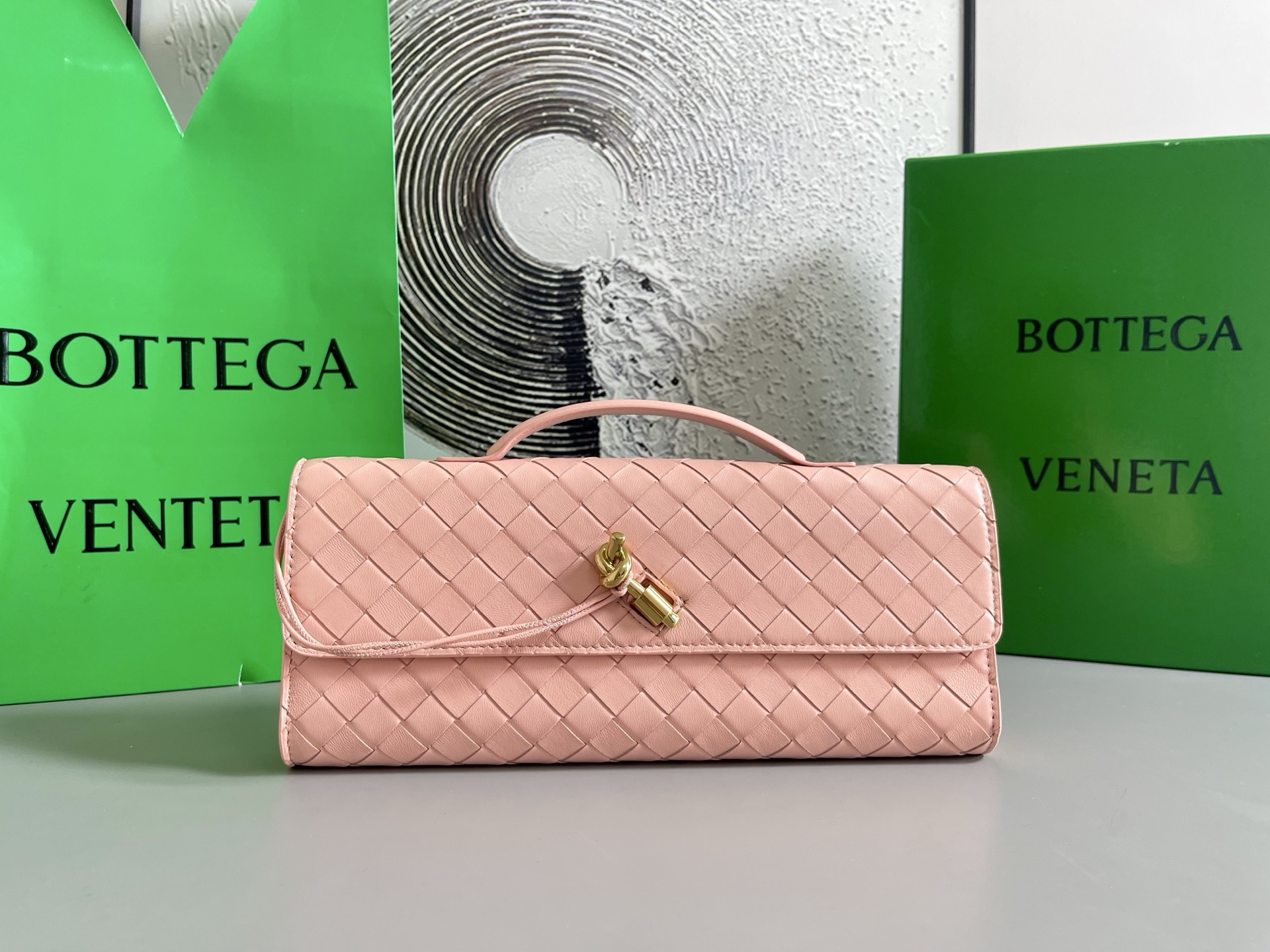 Bottega Veneta #Bv Clutch 长款手拿包 741511 配有提手