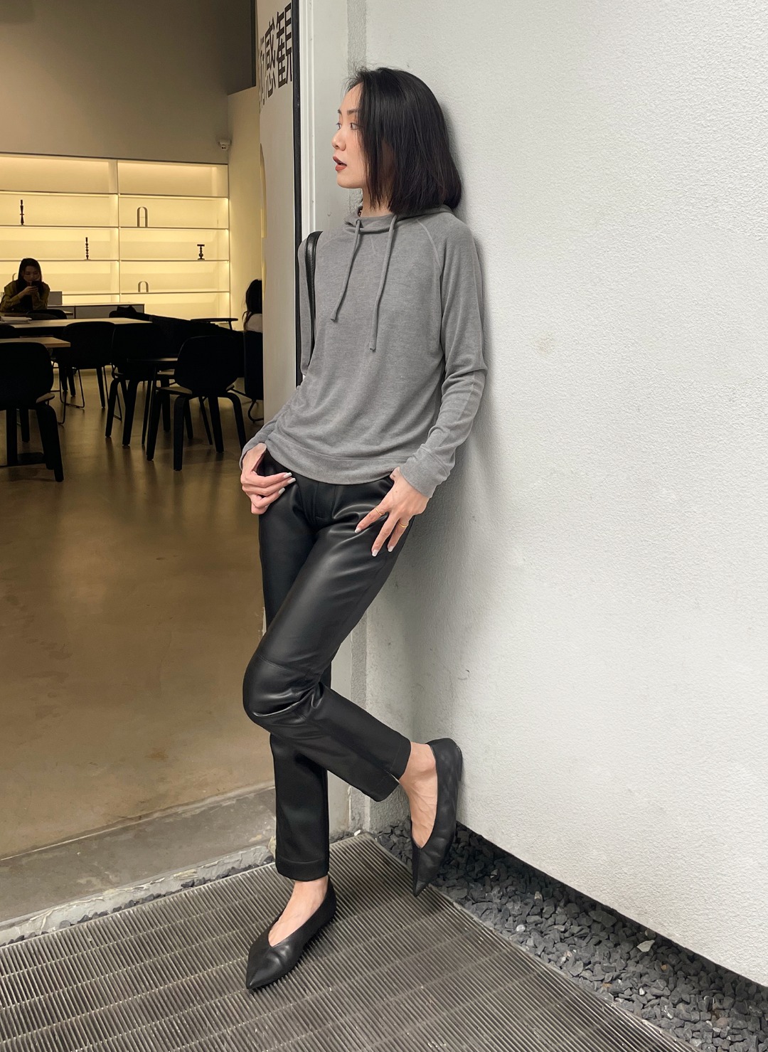 An irresistible warm top for autumn and winterAdd Australian wool for a  - Clothes 2