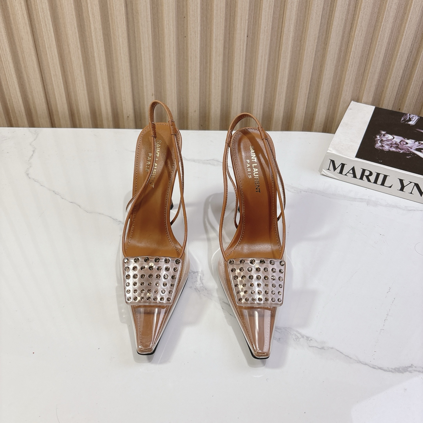 NO:224657,*25/Spring and summer hot square buckle transparent high heels are brand new square buckle embellishment, elegant and sexy coexist, YSL women's torture instruments that accept men and women, worth every woman to buy (Z-based hardware, heels, perfect consistency) New lasts are more compared with the differences in making goods on the market. Customized upper imported PVC inner imported sheepskin sole imported genuine leather outsole heel height 10.5 color black and brown size 35-39 (40.41 customization) (full package), high heels, saint laurent, high heels, sheepskin, Leather soles19860909*25/春夏大热方扣透明高跟鞋全新方扣点缀 高雅性感并存 收男也收女的YSL女人的刑具 值得每一个女性入手（z品全身定制五金、鞋跟、完美一致）全新楦型多对比市面上看图做货的区别哈 鞋面定制进口PVC 内里进口绵羊皮 鞋底进口真皮大底 跟高10.5 颜色黑、棕 码数35-39（40.41定制）（全套包装）,高跟鞋,saint laurent,high heels,sheepskin,Leather soles,Women's Shoes