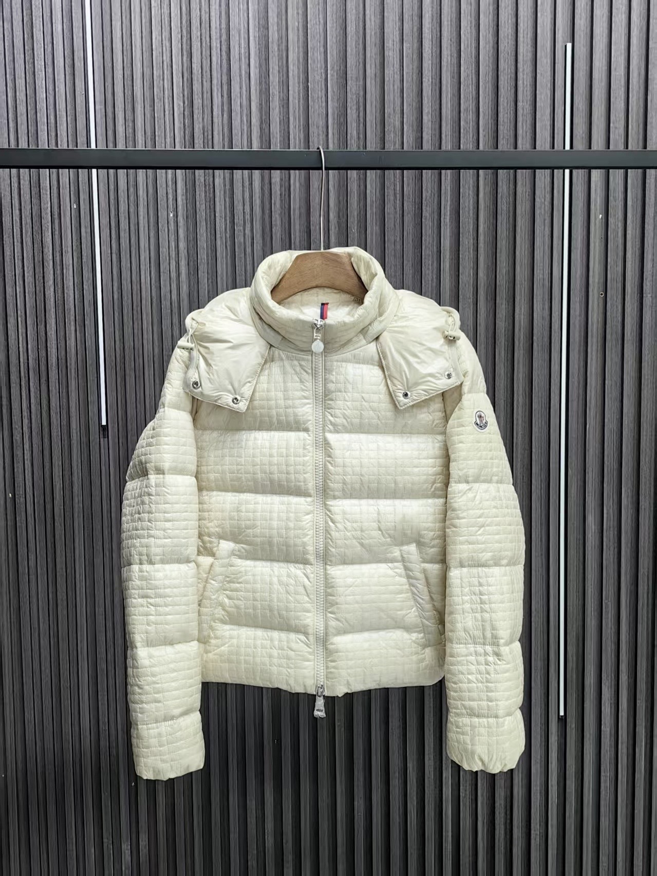 _d919shqHk8j1yKNND4qgMalSDGyPYI3FRyPR_7w