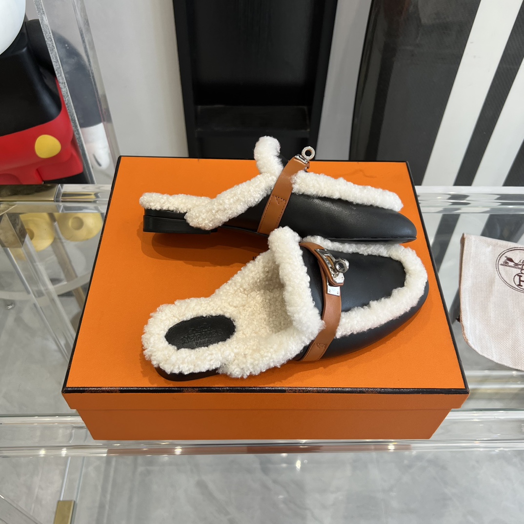 Hermès HERMES爱马仕23ss真皮底半拖