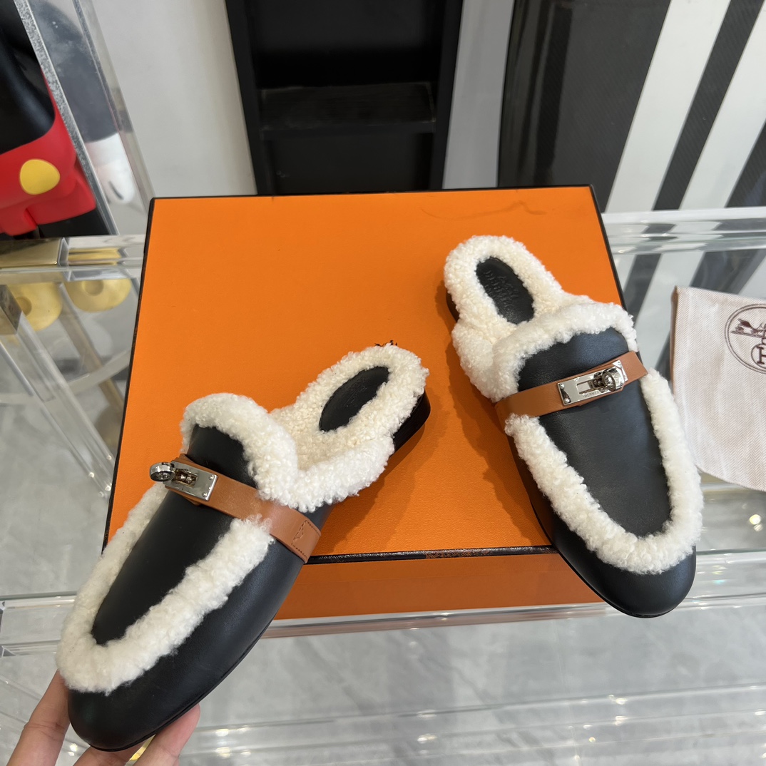 Hermès HERMES爱马仕23ss真皮底半拖