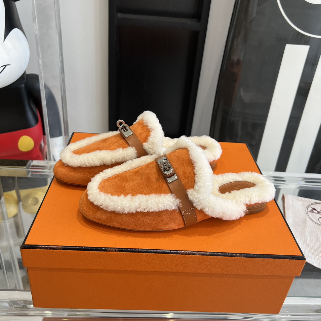Hermès HERMES爱马仕23ss真皮底半拖