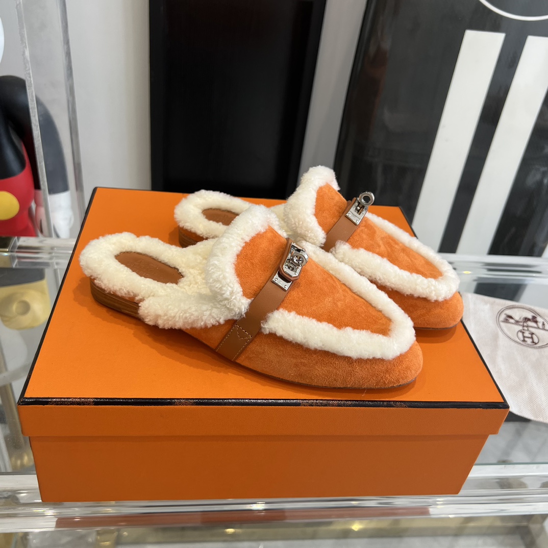 Hermès HERMES爱马仕23ss真皮底半拖