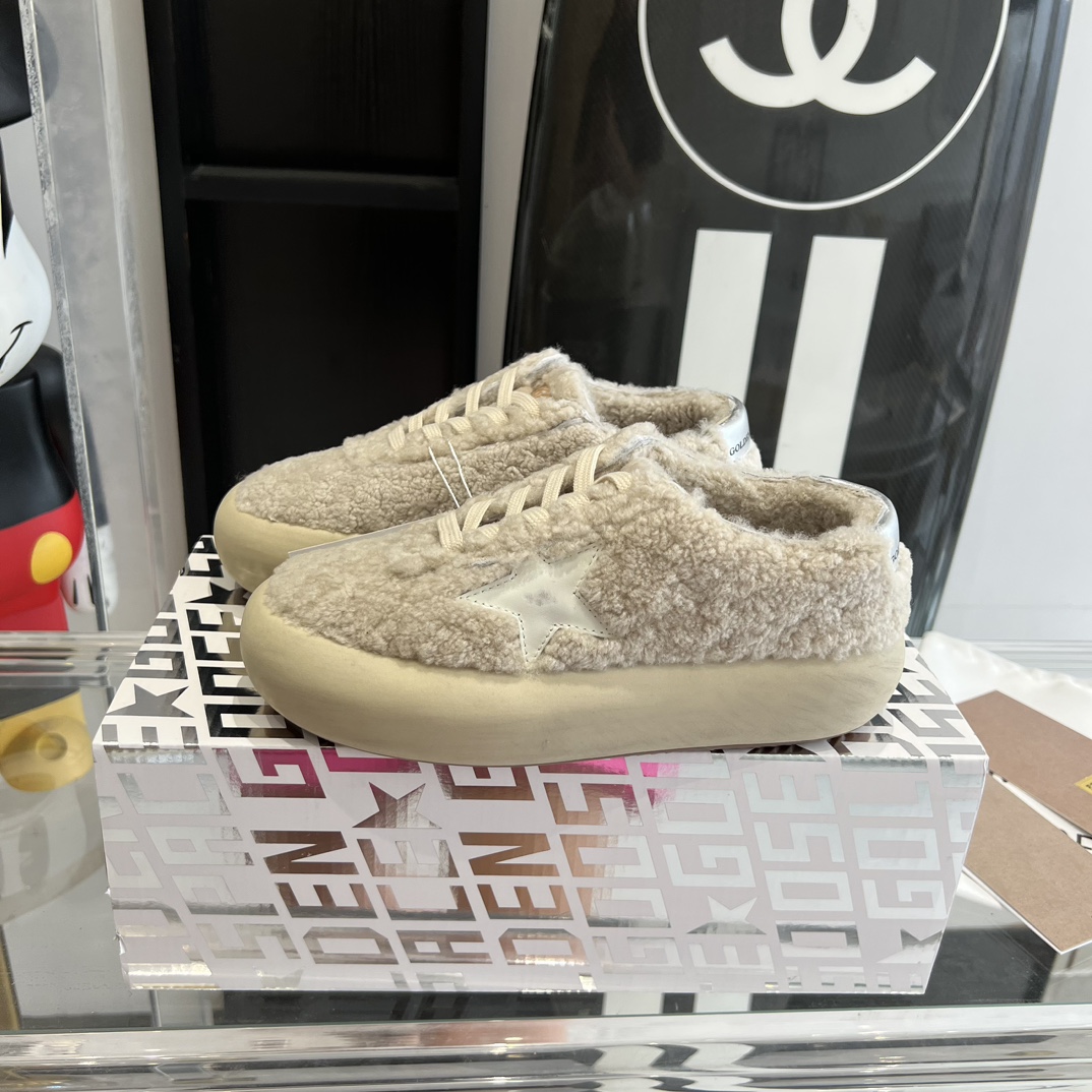 [Golden Goose Women