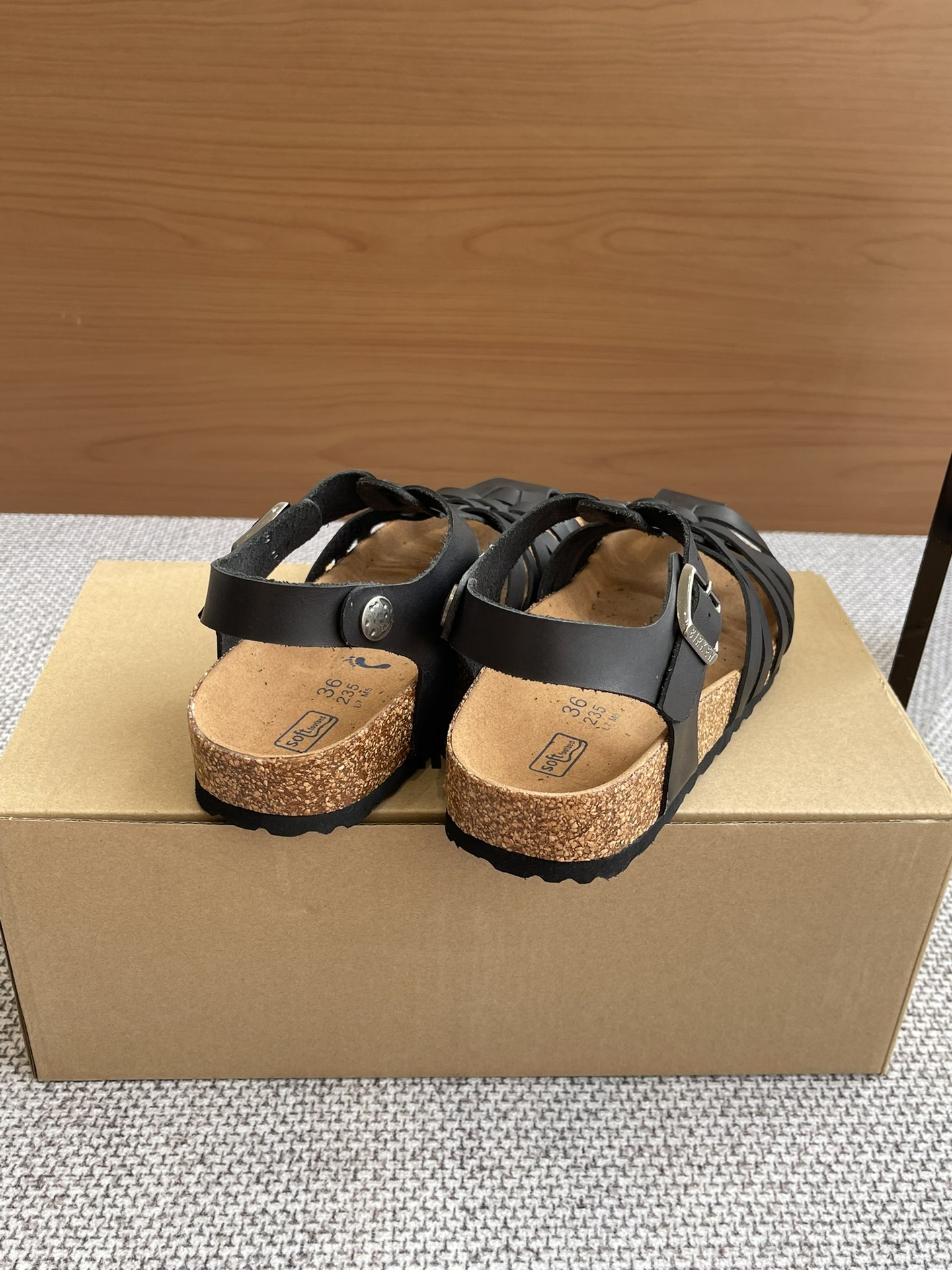 Birkenstock Roman Sandals: Ergonomic Design, Foot-shaped Feet, Cosmopolitan Style, Quality Materials. - 图片 8