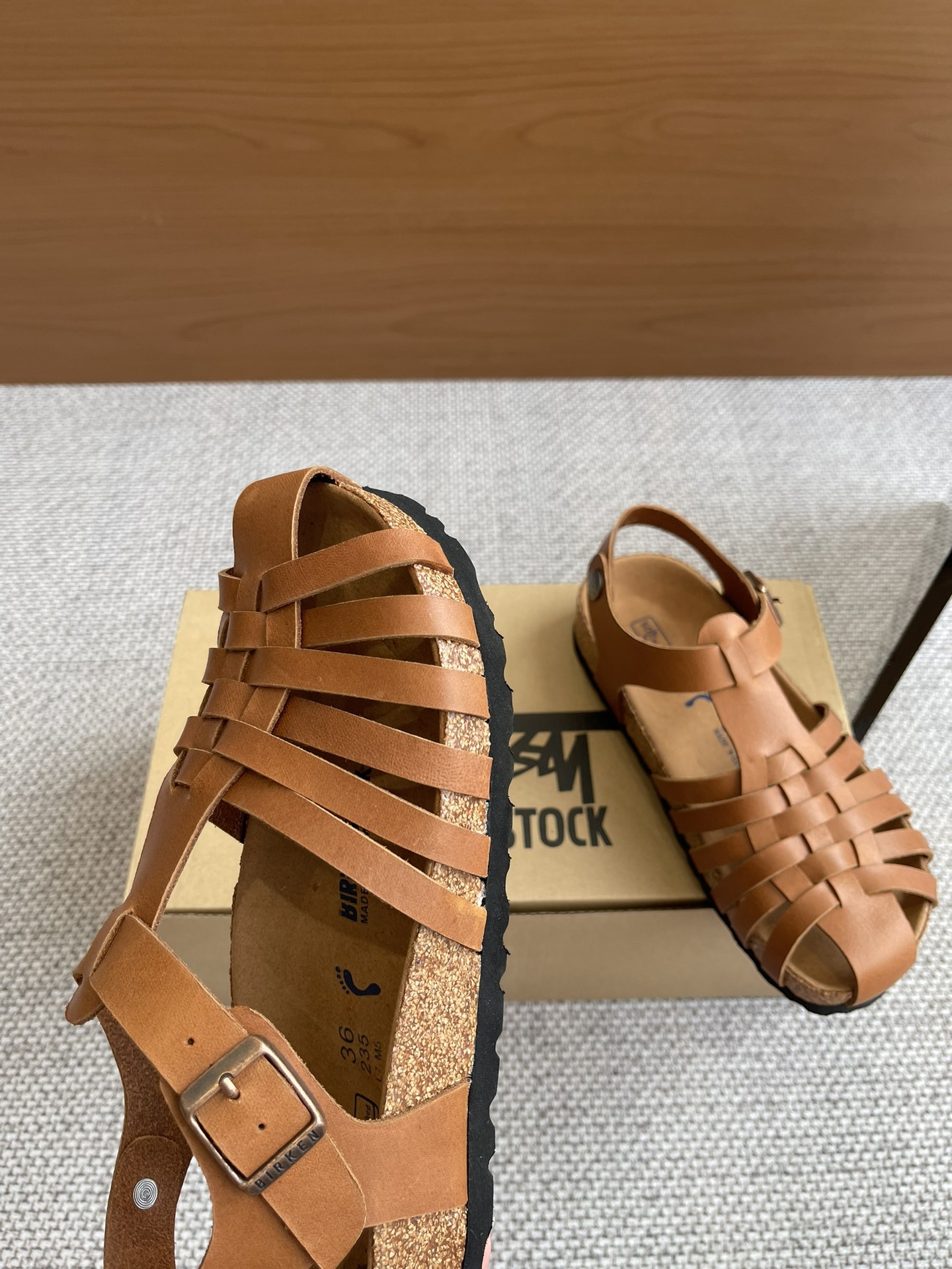 Birkenstock Roman Sandals: Ergonomic Design for Comfortable Fashion, High-Quality Materials, Durable Soles. - 图片 6