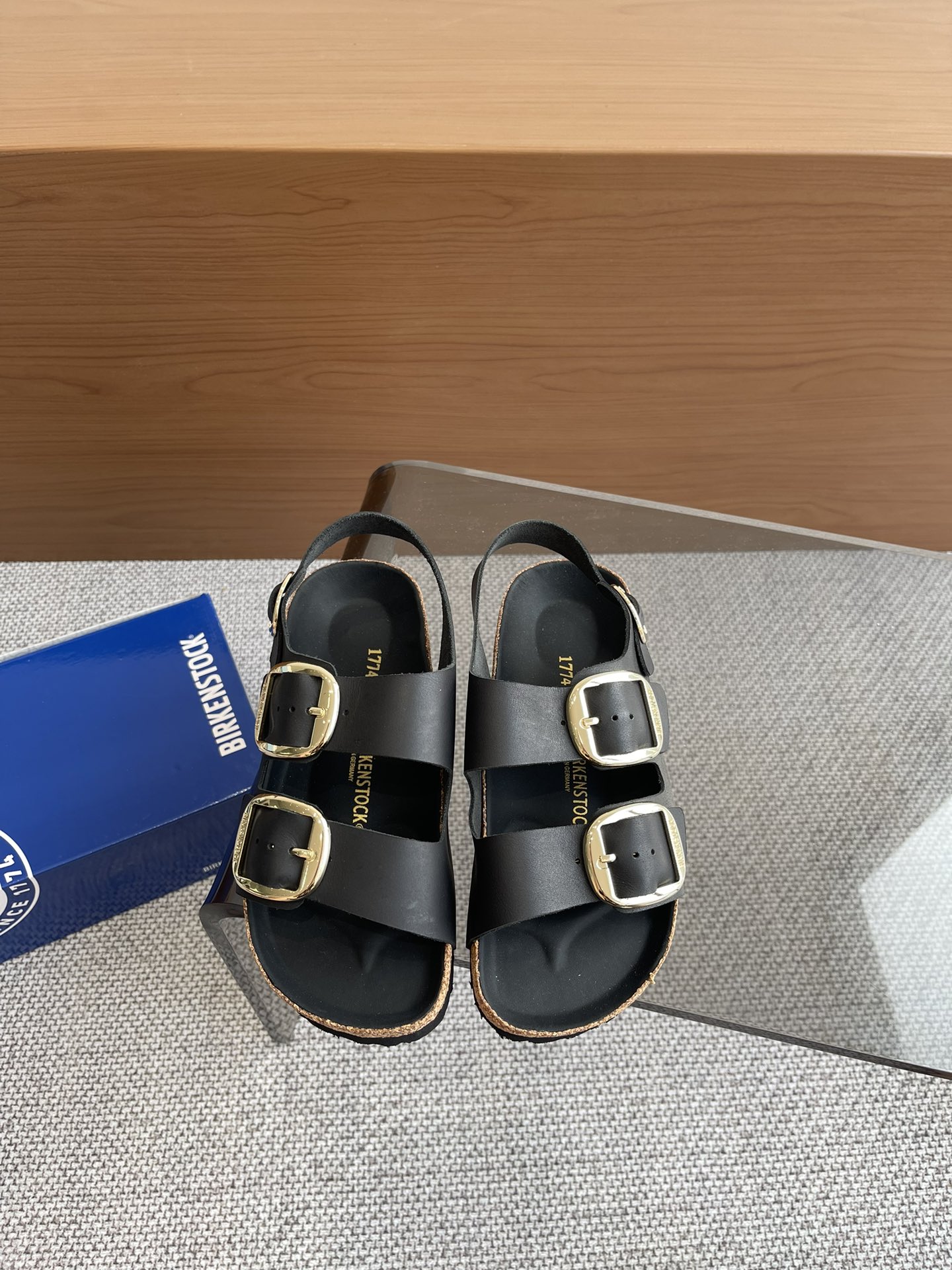 New Early Spring Birkenstock Sandals: 600 Pounds of 24s Unveiled in Latest Collection