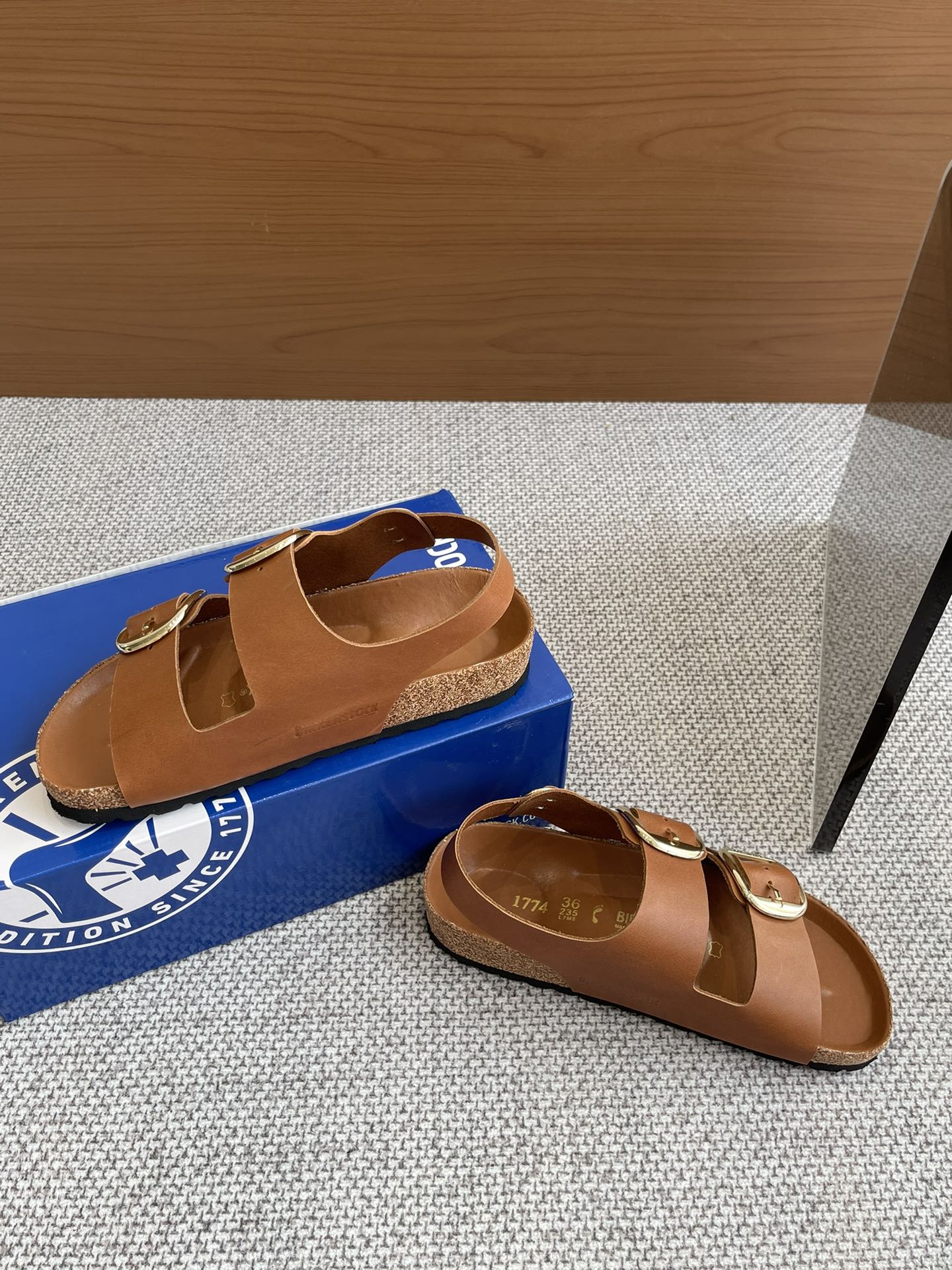 New Birkenstock 24s: 600 Pounds of Spring Sandals – Size 35-40 - 图片 9