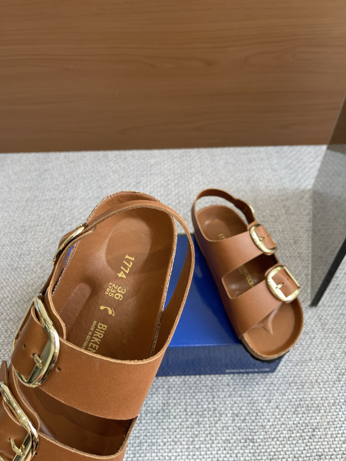 New Birkenstock 24s: 600 Pounds of Spring Sandals – Size 35-40 - 图片 4