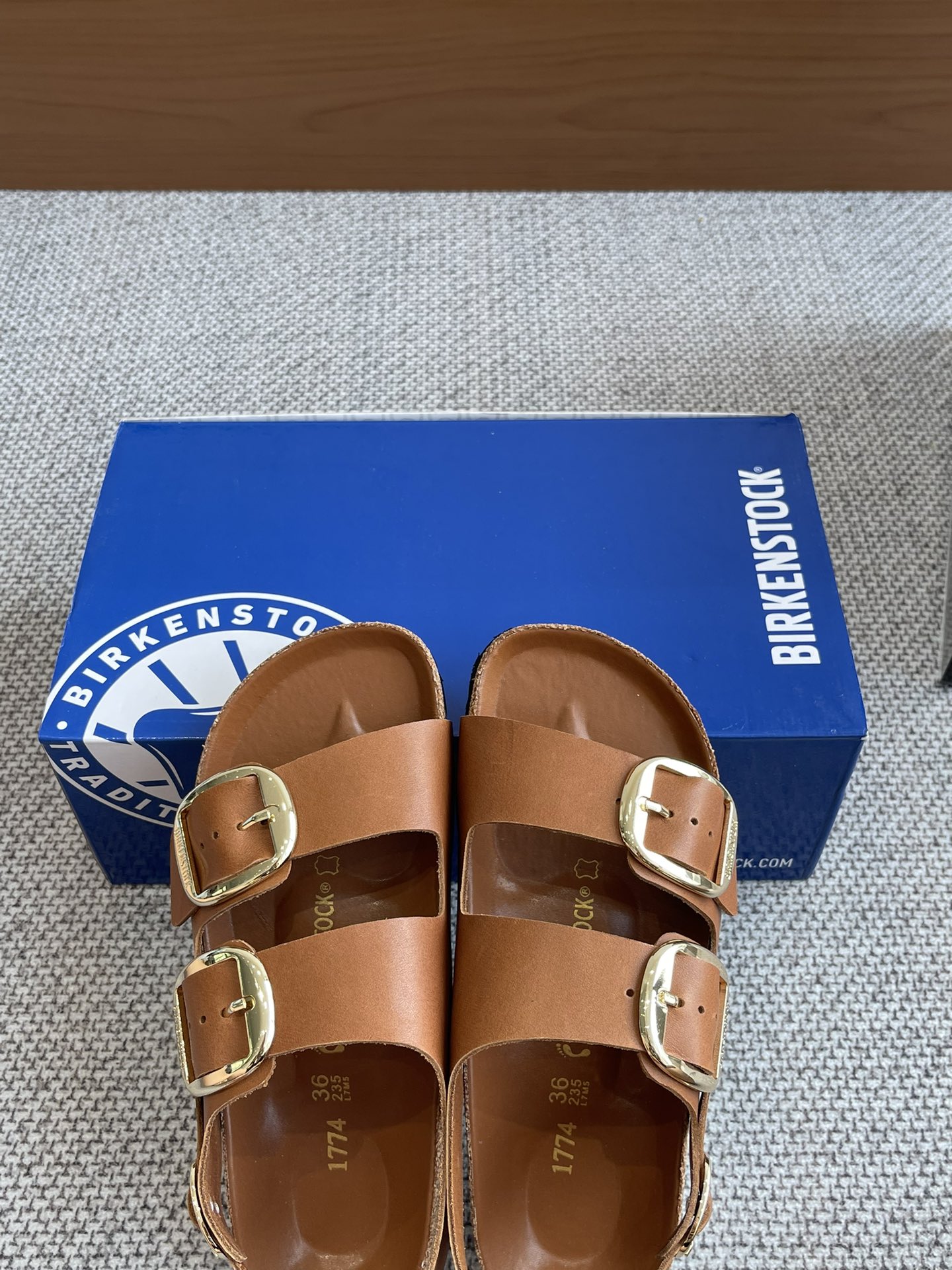 New Birkenstock 24s: 600 Pounds of Spring Sandals – Size 35-40 - 图片 8